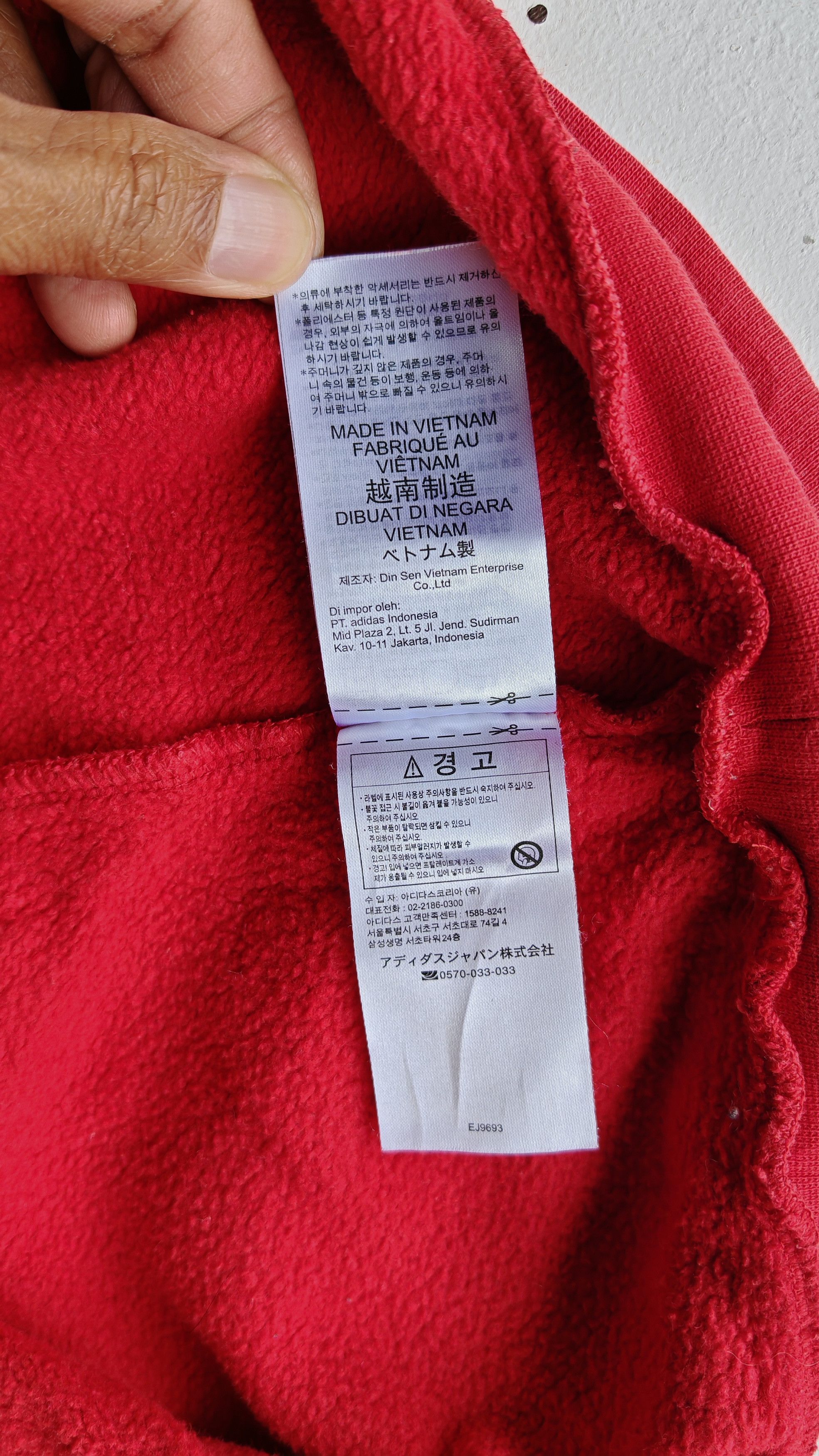 Adidas Adidas Small Logo Sweatshirt Size US M / EU 48-50 / 2 - 7 Thumbnail