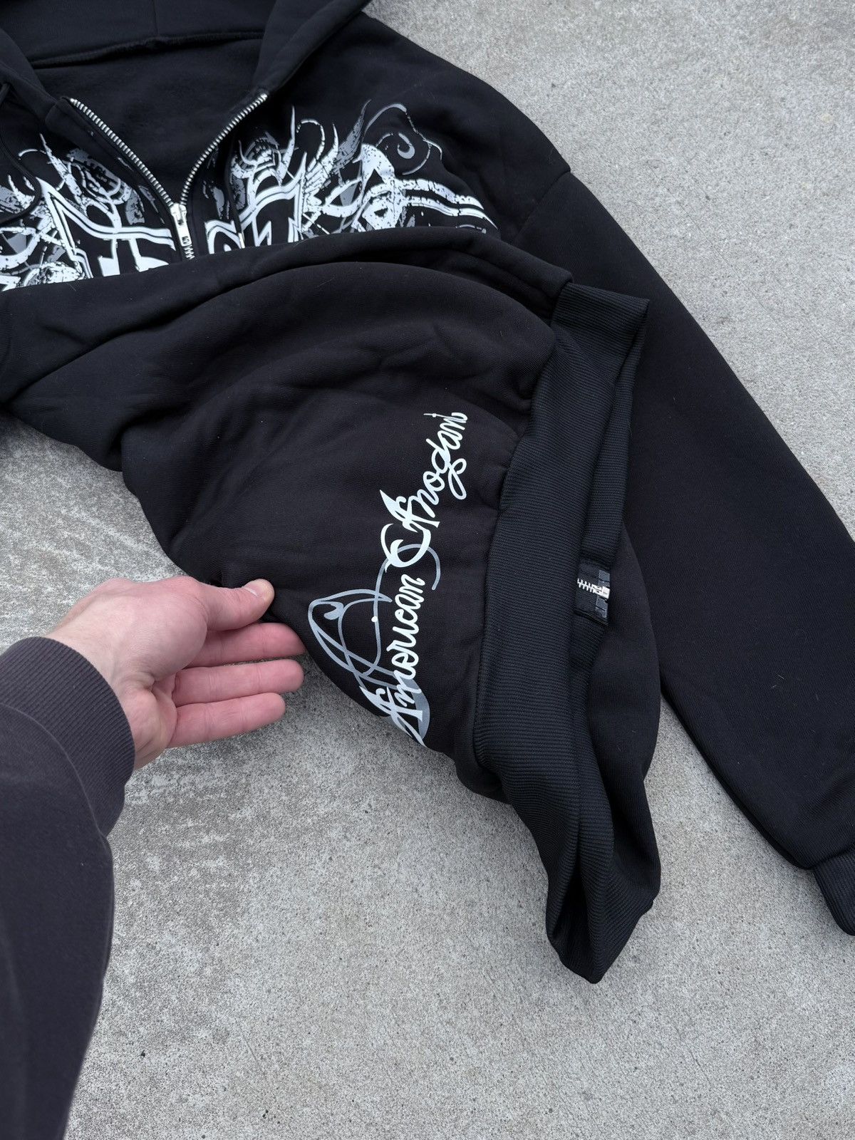 Other Vintage Tapout Y2K avantgarde streetwear band zip hoodie Size US M / EU 48-50 / 2 - 7 Thumbnail