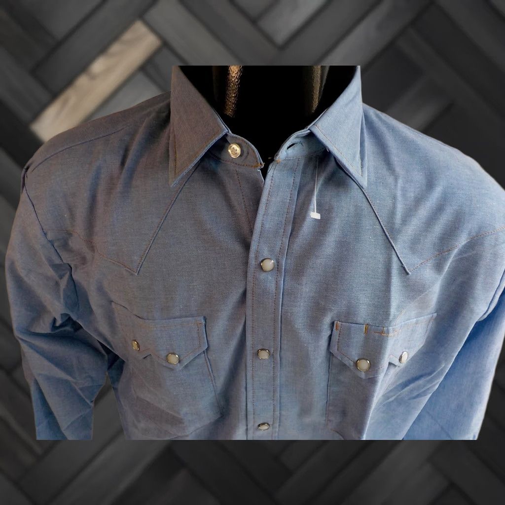 Vintage DC BRAND Authentic Western Wear Mens Shirt Snap-Up Cotton/Poly Blue SZ 16 1/2 NWOT Size US XL / EU 56 / 4 - 1 Thumbnail