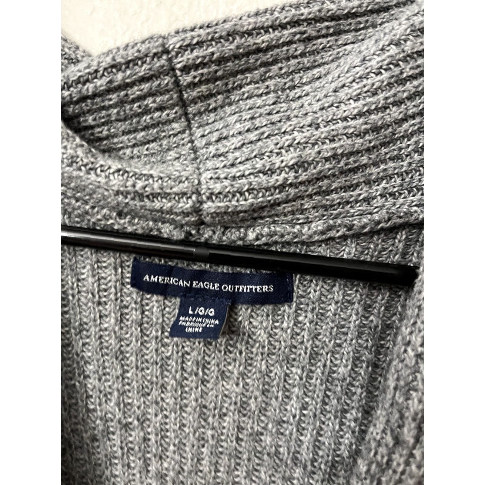 American Eagle Outfitters AMERICAN EAGLE Women's Cardigan Sweater Large Gray V-Neck Button Solid Acrylic Size L / US 10 / IT 46 - 3 Thumbnail