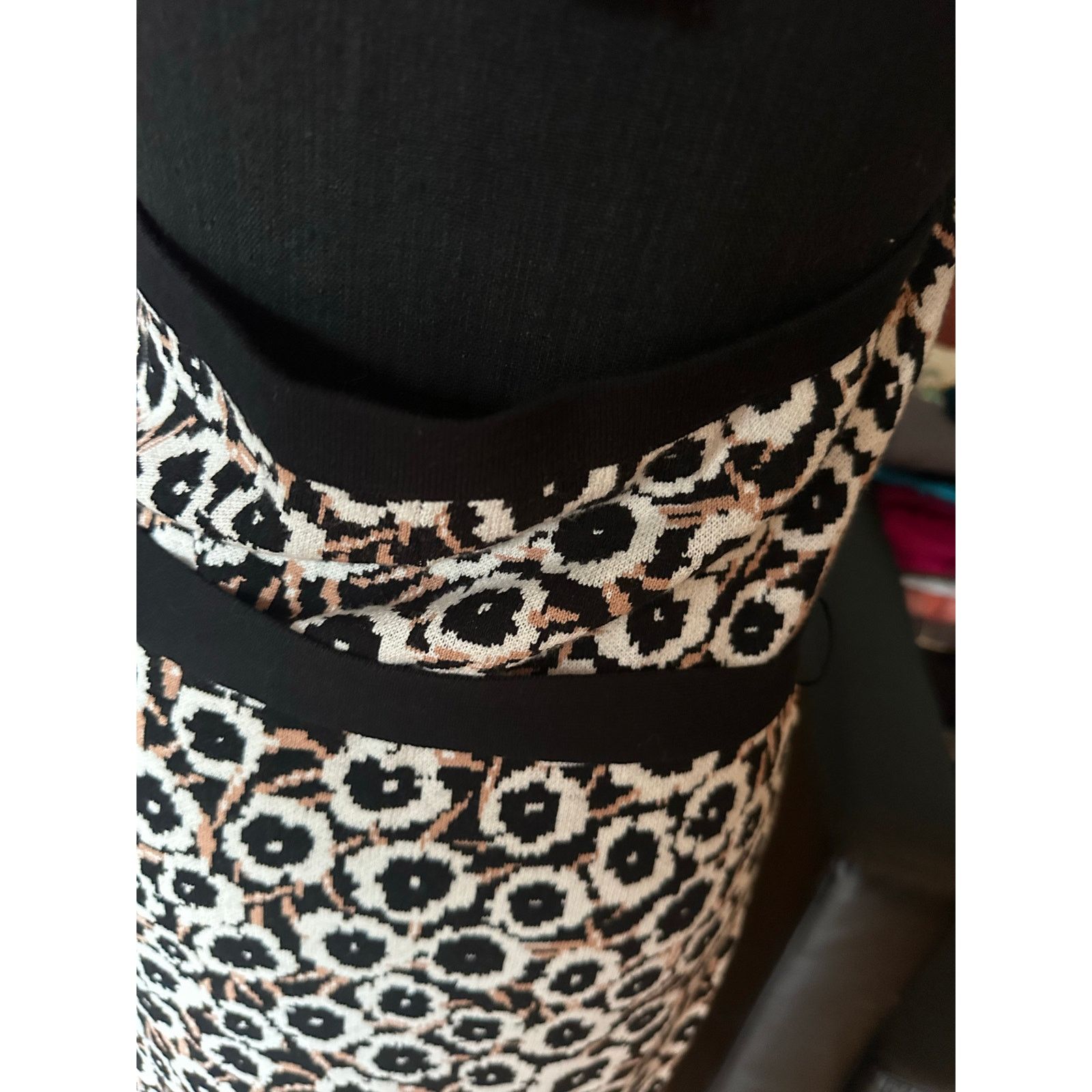 Diane von Furstenberg Diane von Furstenberg Target Halter Tie knit Midi Dress. Size L / US 10 / IT 46 - 6 Thumbnail
