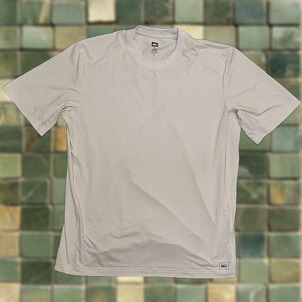 Vintage VINTAGE REI CO-OP Shirt Mens XL White Performance Stretch Wicking Outdoors TEE Size US XL / EU 56 / 4 - 1 Thumbnail