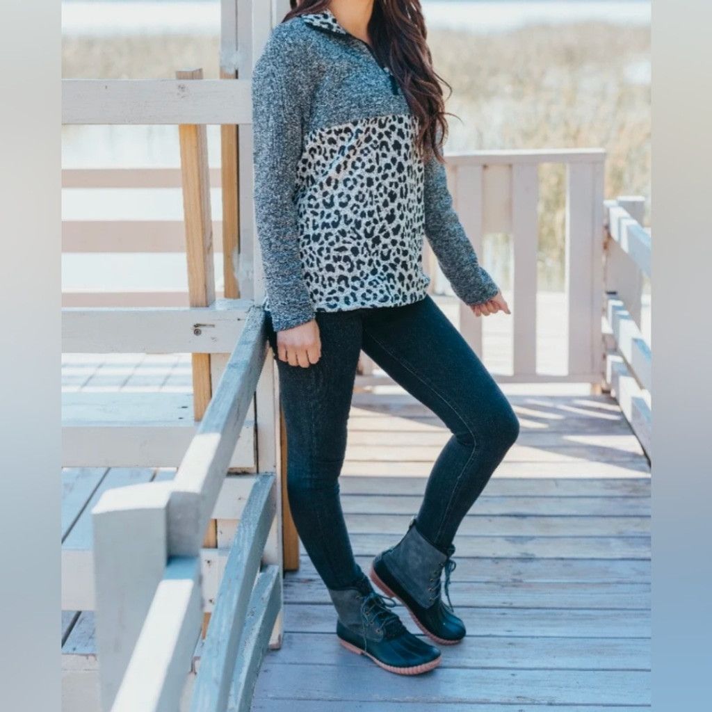 Other Simply Southern 1/4 Zip Leopard Sweater Pullover Size XL Size XL / US 12-14 / IT 48-50 - 1 Thumbnail