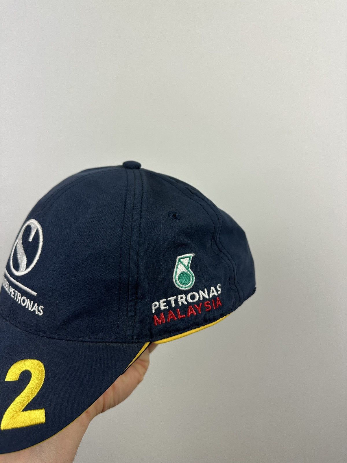 Formula 1 × Red Bull × Vintage Vintage Red Bull Sauber Petronas Racing Cap Size ONE SIZE - 4 Thumbnail