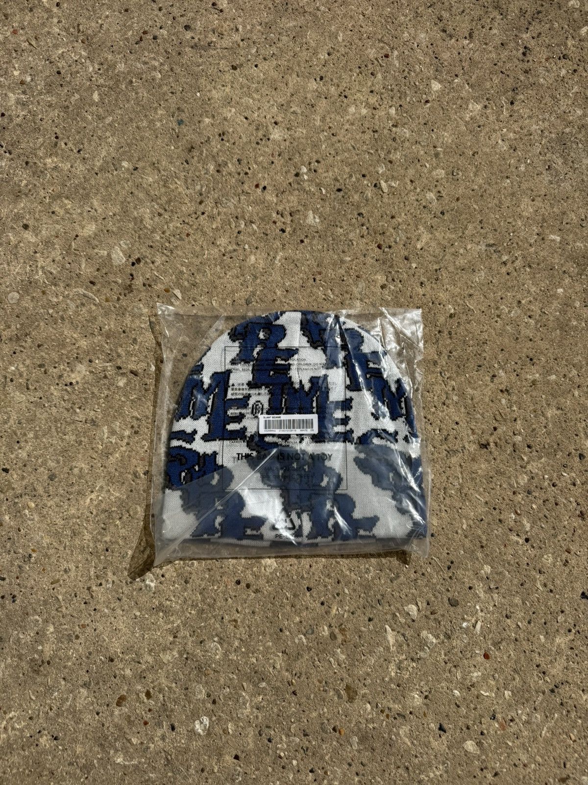Supreme Supreme SS26 Gothic Slant Beanie white / blue Size ONE SIZE - 3 Thumbnail