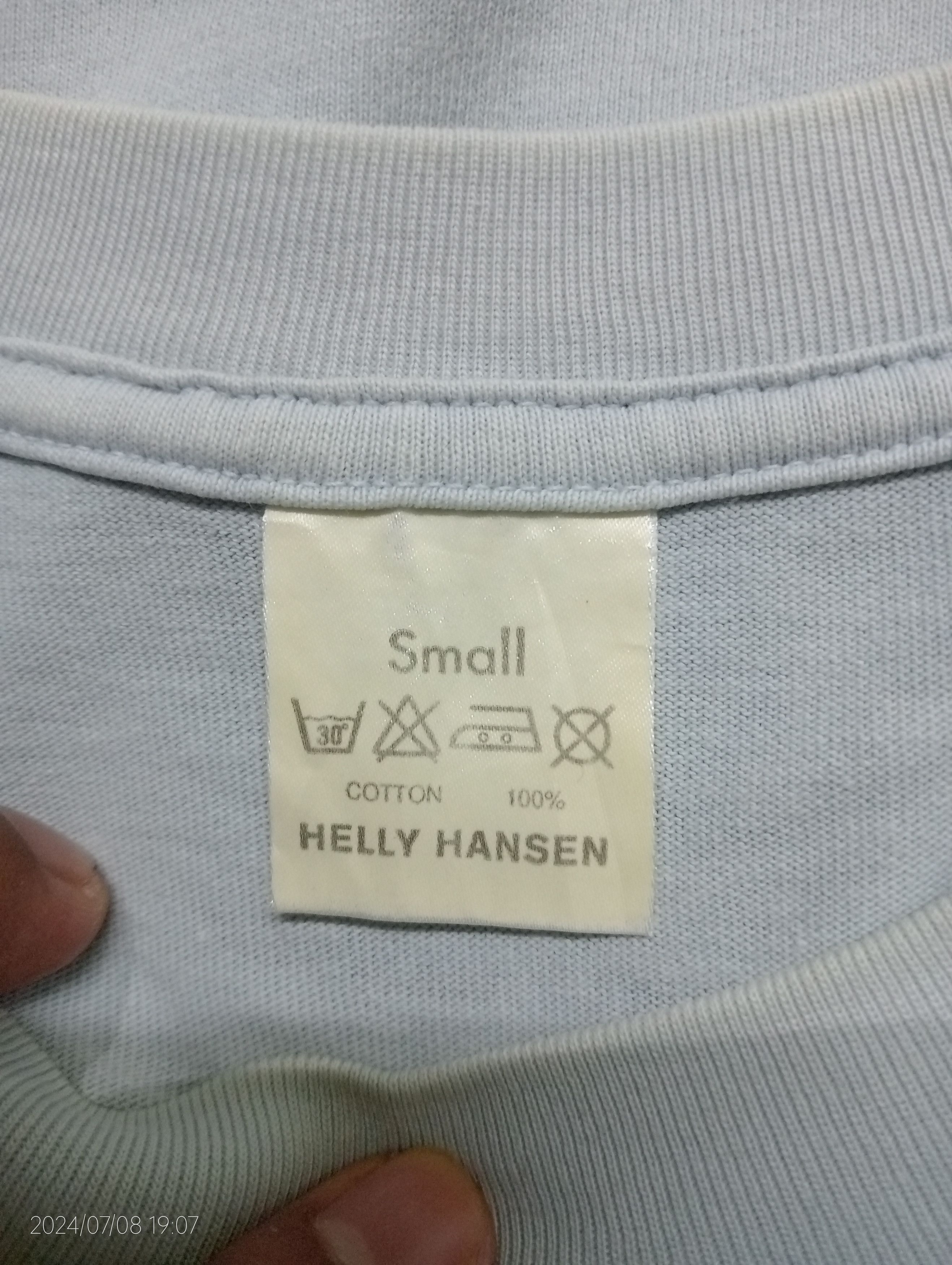 Helly Hansen Vintage '90s Single Stitch Helly Hansen Tee, Japan Size US S / EU 44-46 / 1 - 3 Thumbnail