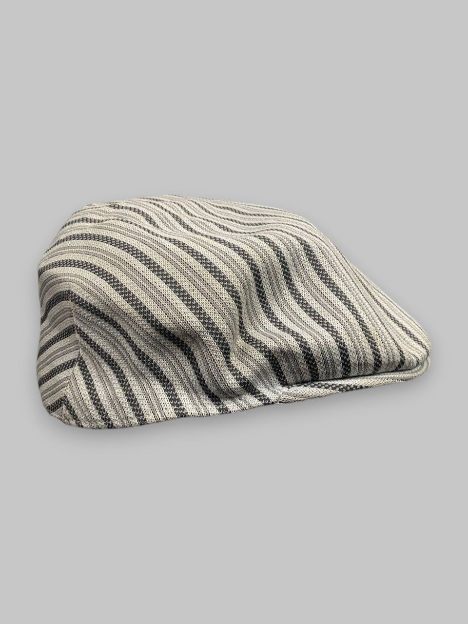 Kangol vintage kangol beretta hat striped design Size ONE SIZE - 1 Thumbnail