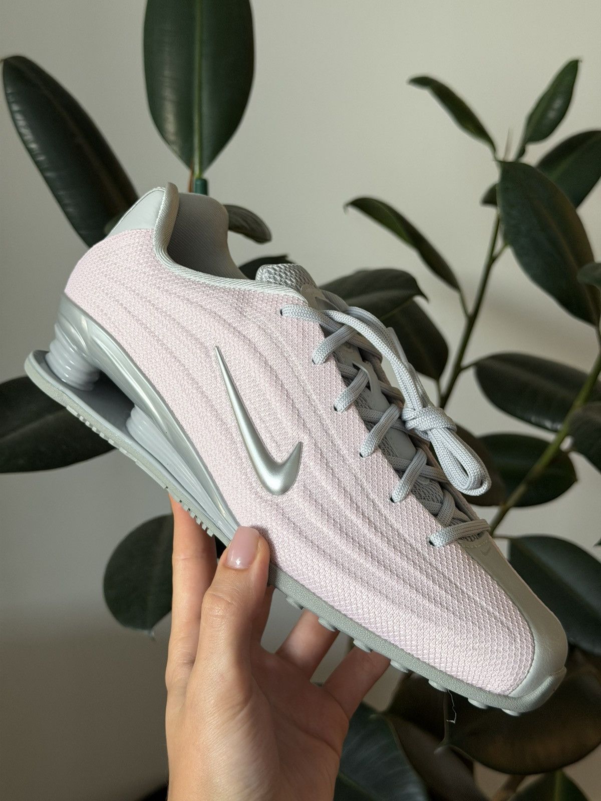 Nike Nike Wmns Shox Z SE "Pink Foam Metallic Silver" 8W / 6.5M Size US 8 / IT 38 - 10 Thumbnail