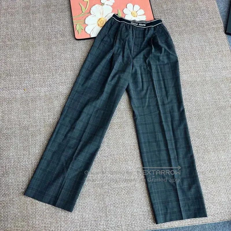 Miu Miu Miu Miu Gray Cotton Casual Pants . Size 23" - 2 Thumbnail