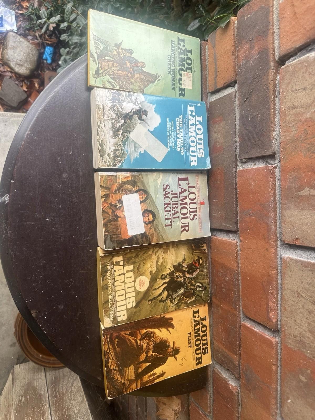 Designer Lot Of Vintage Western Books Louis L' Amour Size ONE SIZE - 2 Thumbnail