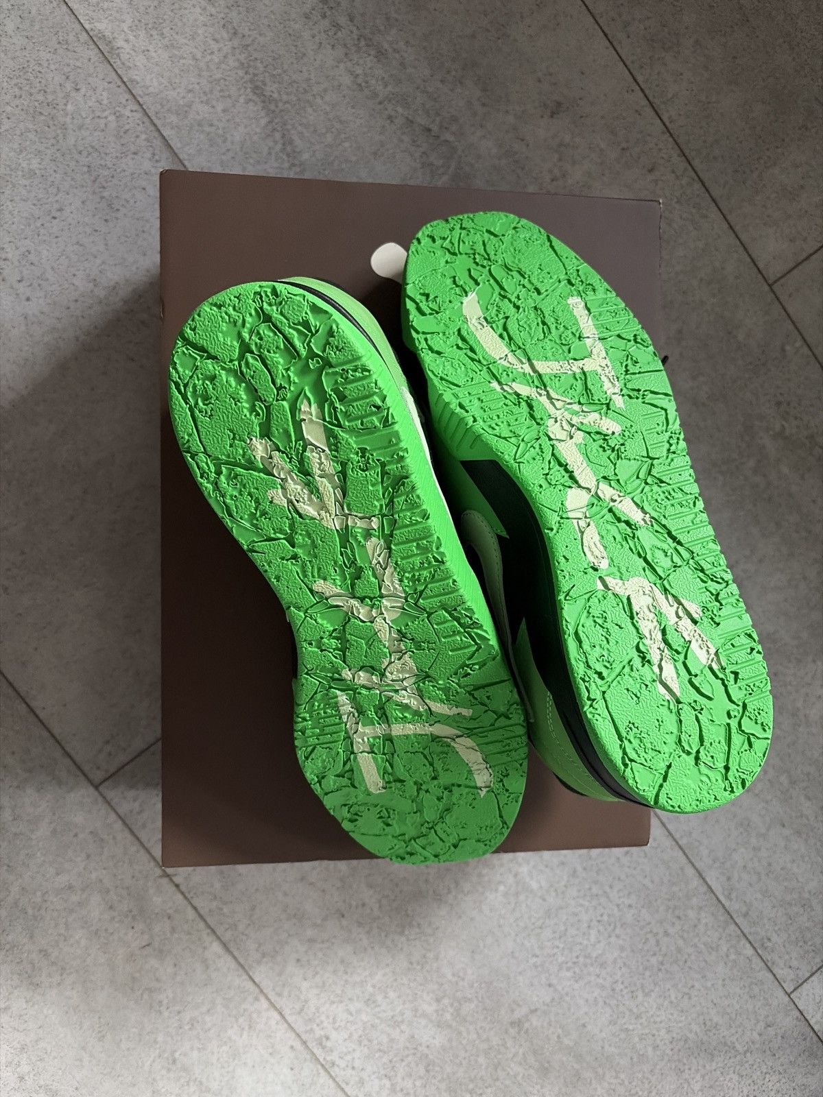 Travis Scott Travis Scott Jumpman Jack Green Spark Size US 11 / EU 44 - 5 Thumbnail
