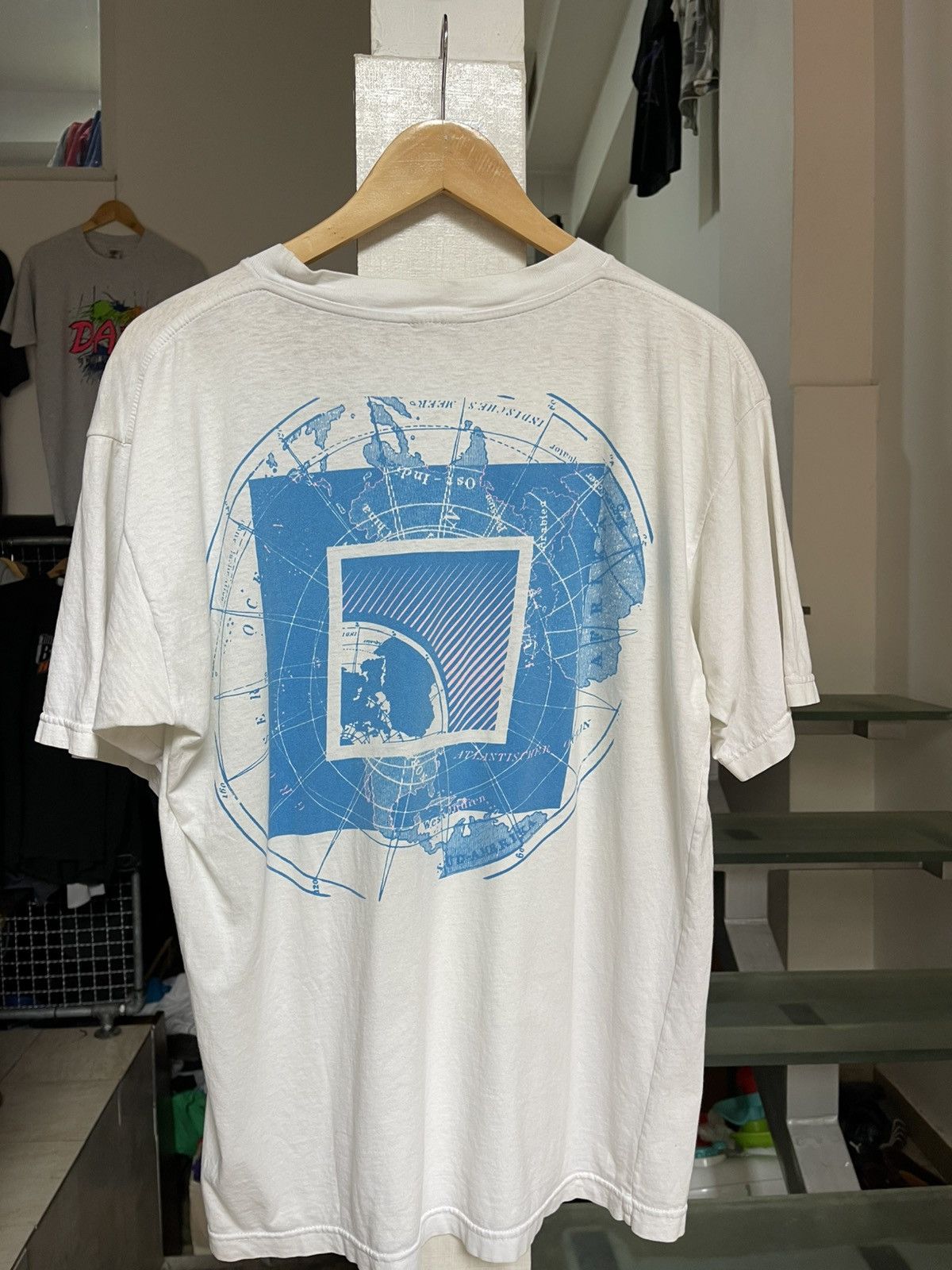 Nike Vintage Nike International T shirt early 90s Size US L / EU 52-54 / 3 - 2 Thumbnail