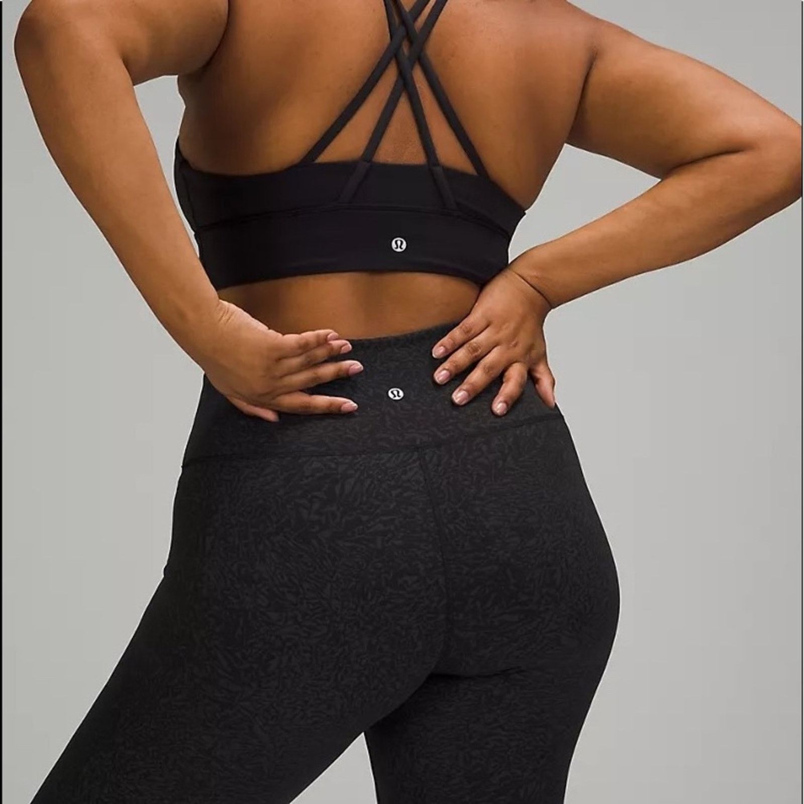 Lululemon LULULEMON Wunder Train HR Tight 25” Sz 20 Crunch Black Gray Size 42" / US 20 - 1 Thumbnail