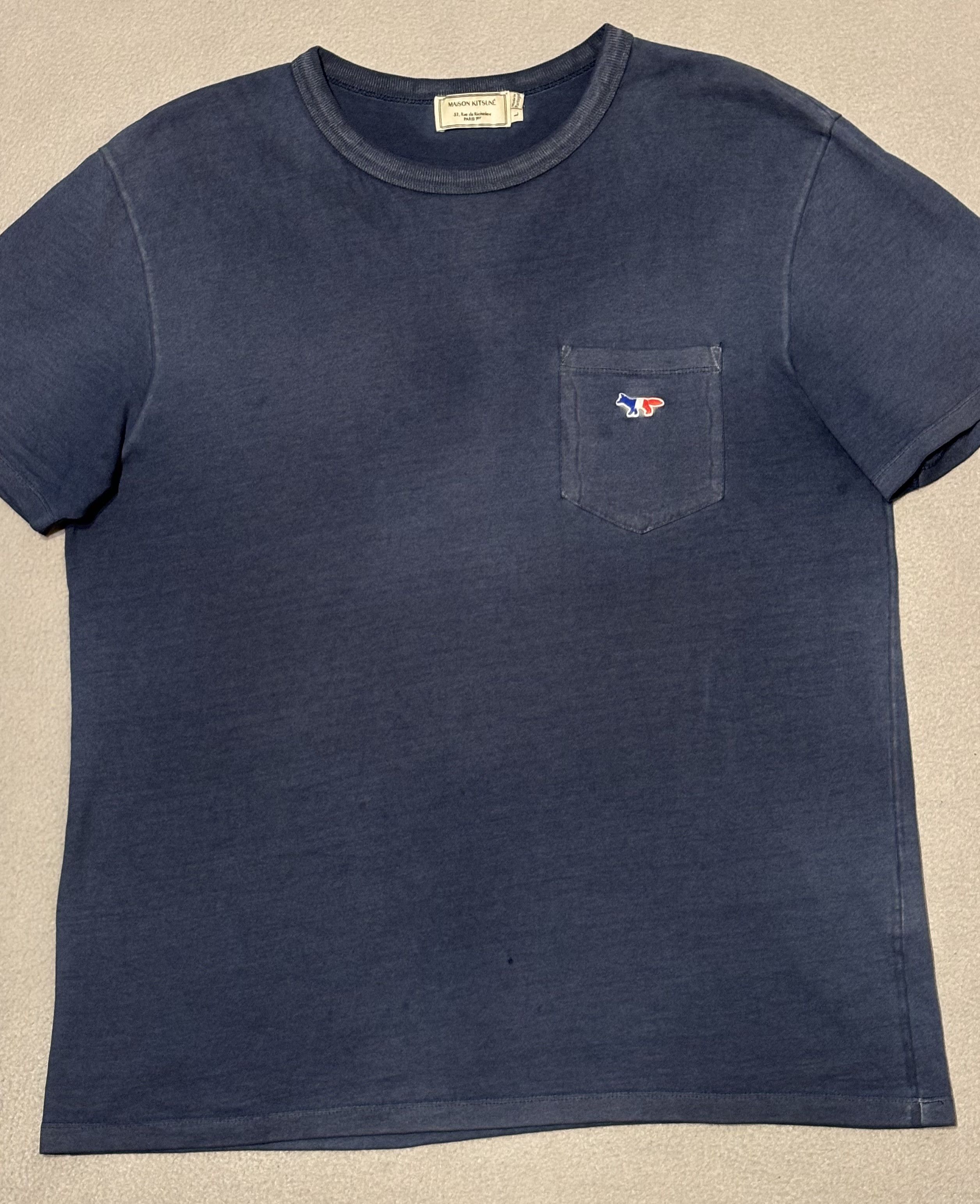 Maison Kitsune Maison Kitsune T-shirt Size L Size US L / EU 52-54 / 3 - 6 Thumbnail