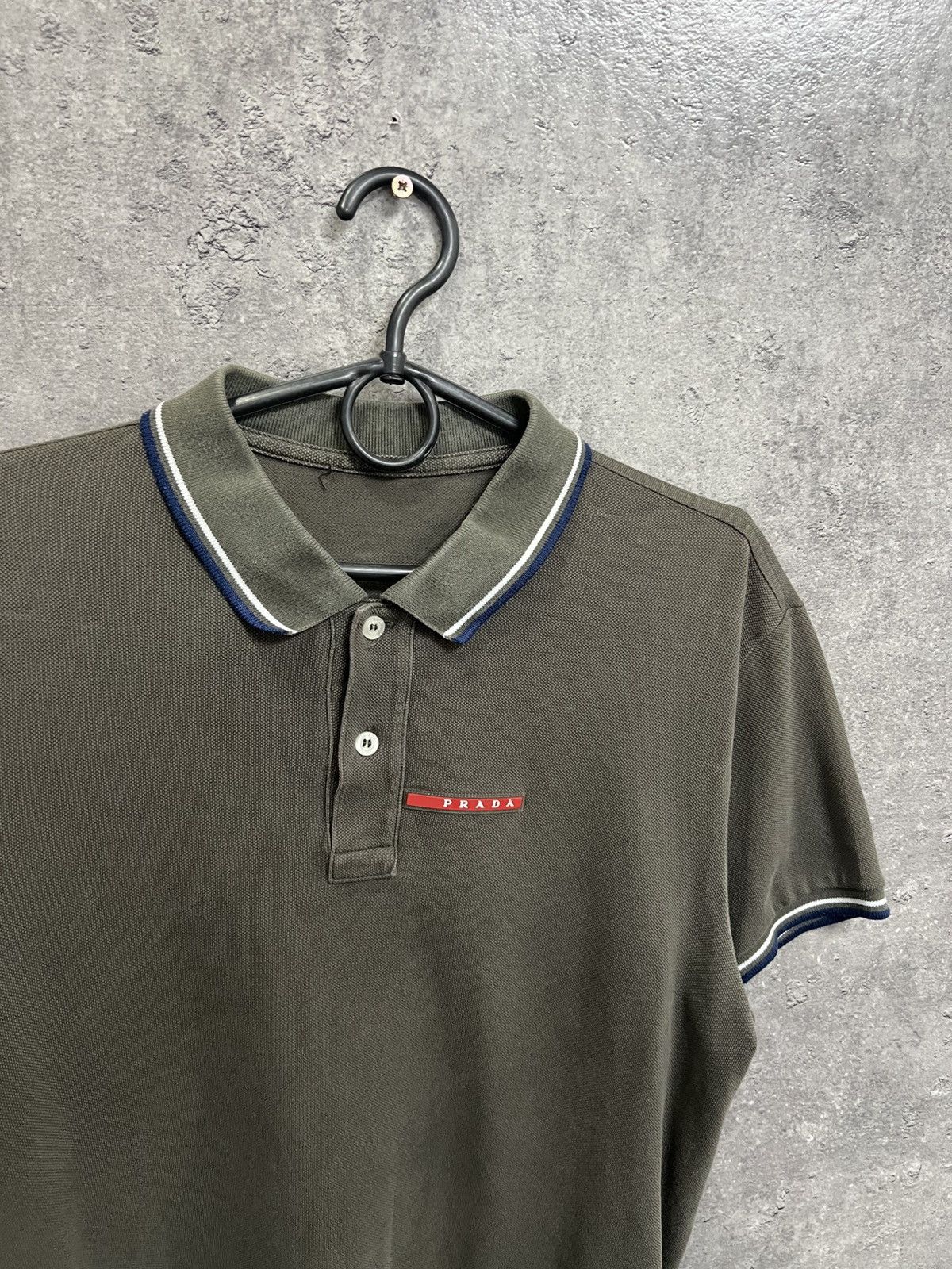 Prada Prada Polo Red Tab T Shirt Size US M / EU 48-50 / 2 - 3 Thumbnail
