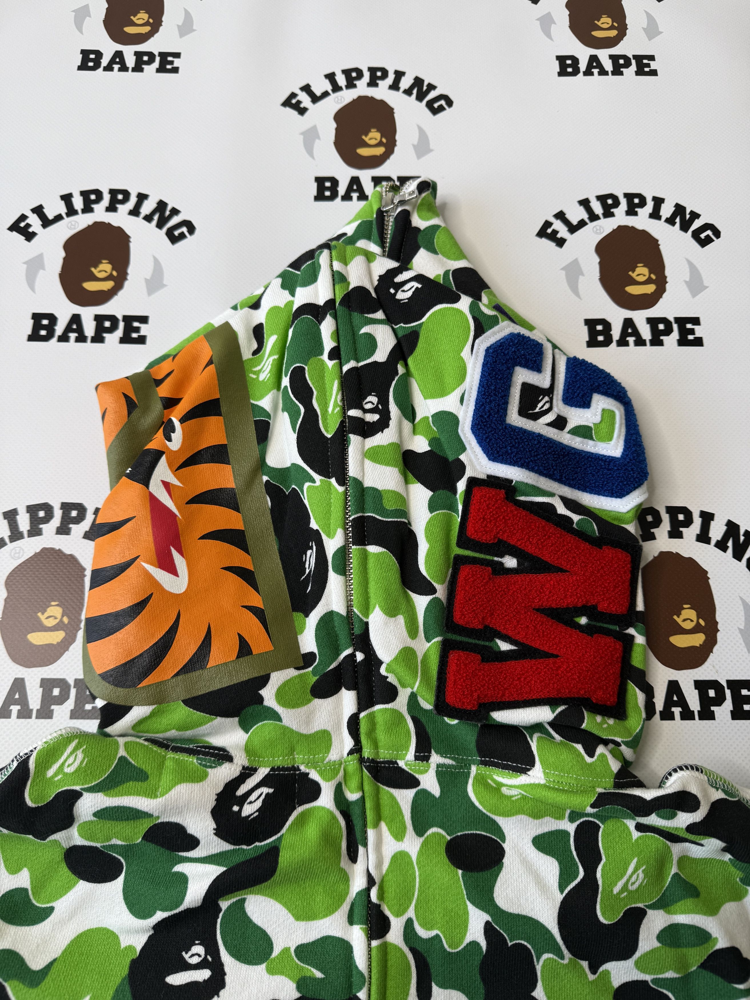 Bape BAPE CHENGDU SEPARATE SHARK FULL ZIP HOODIE Size US M / EU 48-50 / 2 - 7 Thumbnail