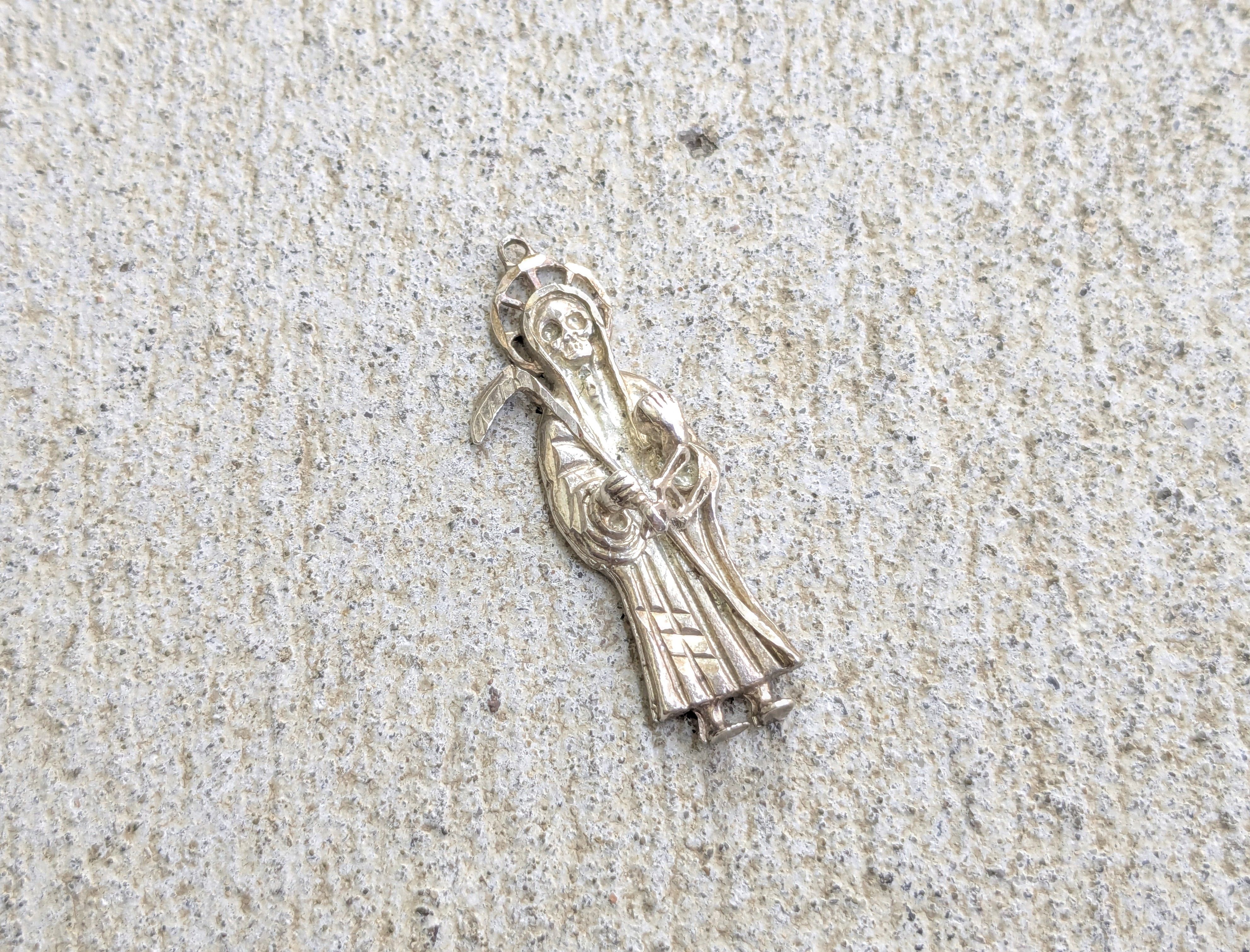 Jewelry Vintage Sterling Silver Pendant Grim Reaper Skull Skeleton Size ONE SIZE - 1 Thumbnail
