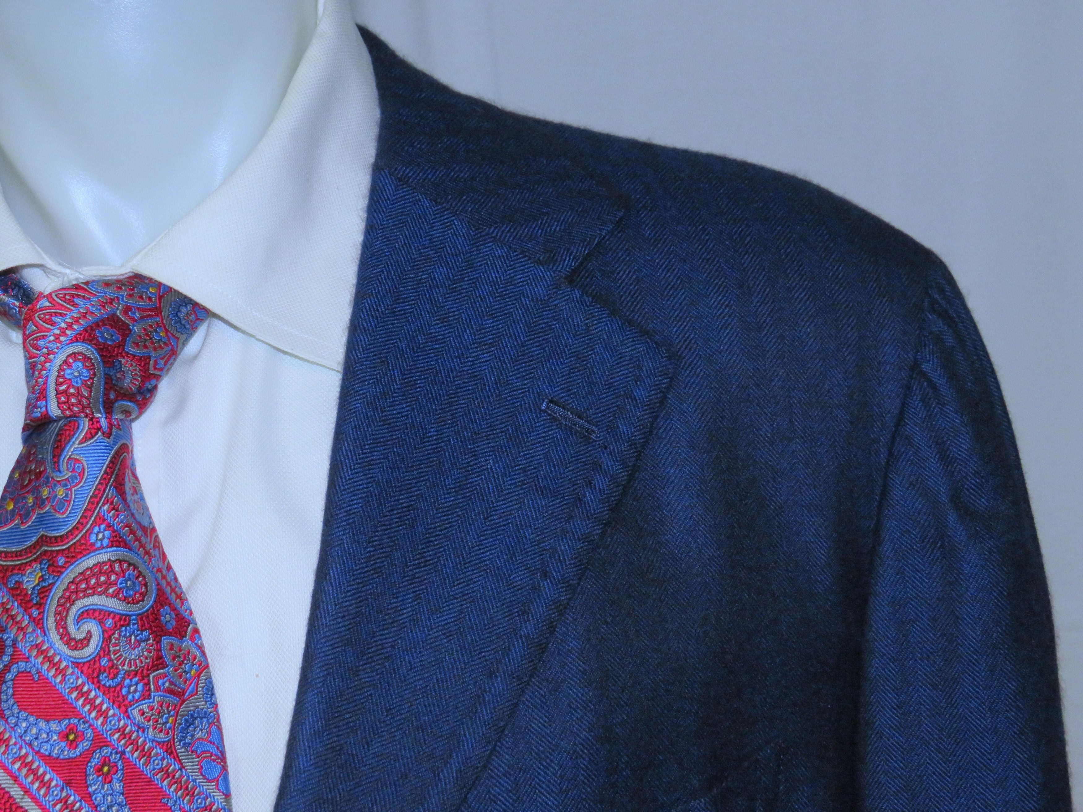 Cesare Attolini 100% Cashmere Blue Herringbone Three Button Sport Coat 46R Size 46R - 5 Thumbnail