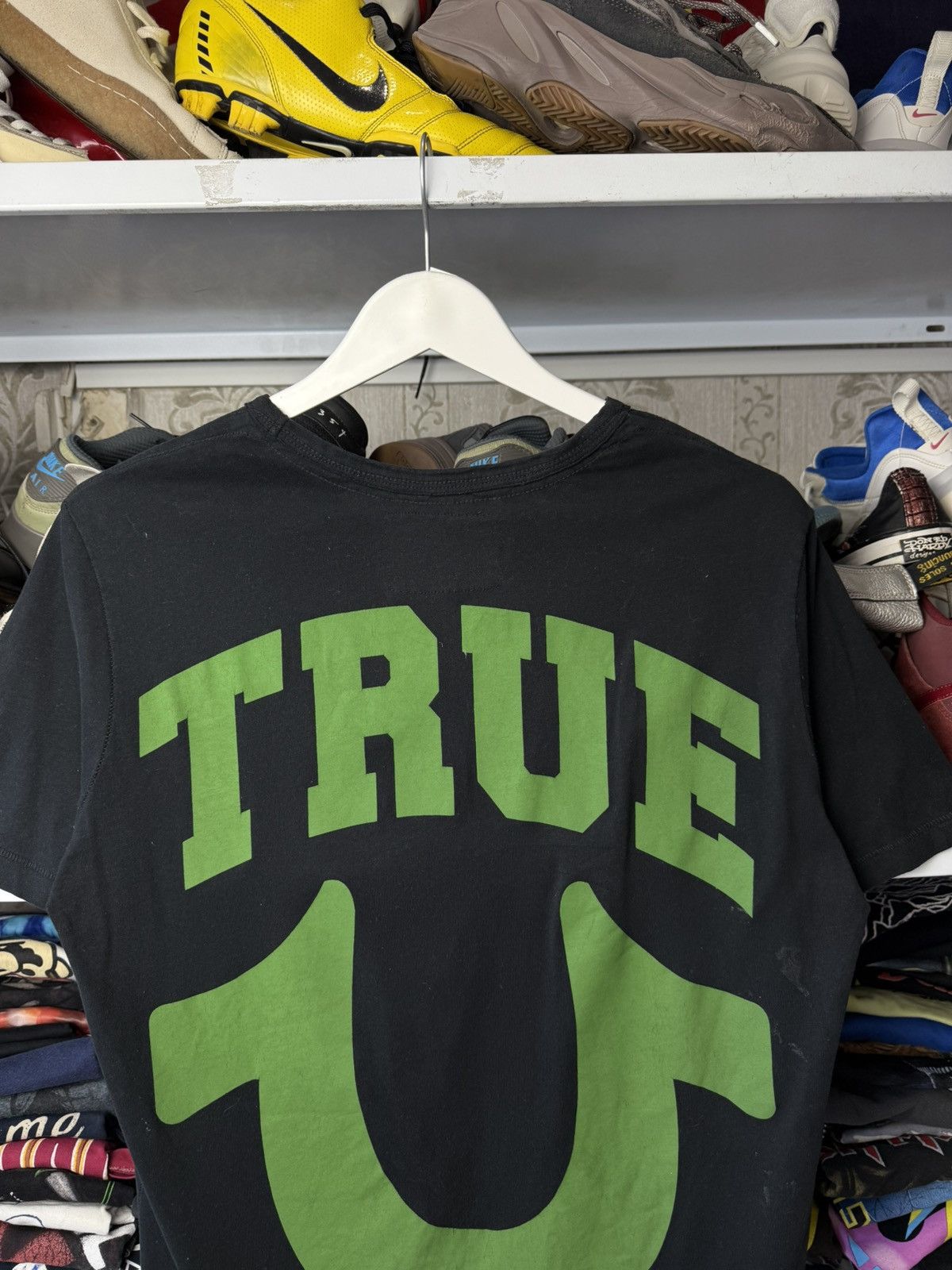 True Religion Vintage True Religion T Shirt Big Logo USA Size US S / EU 44-46 / 1 - 10 Thumbnail