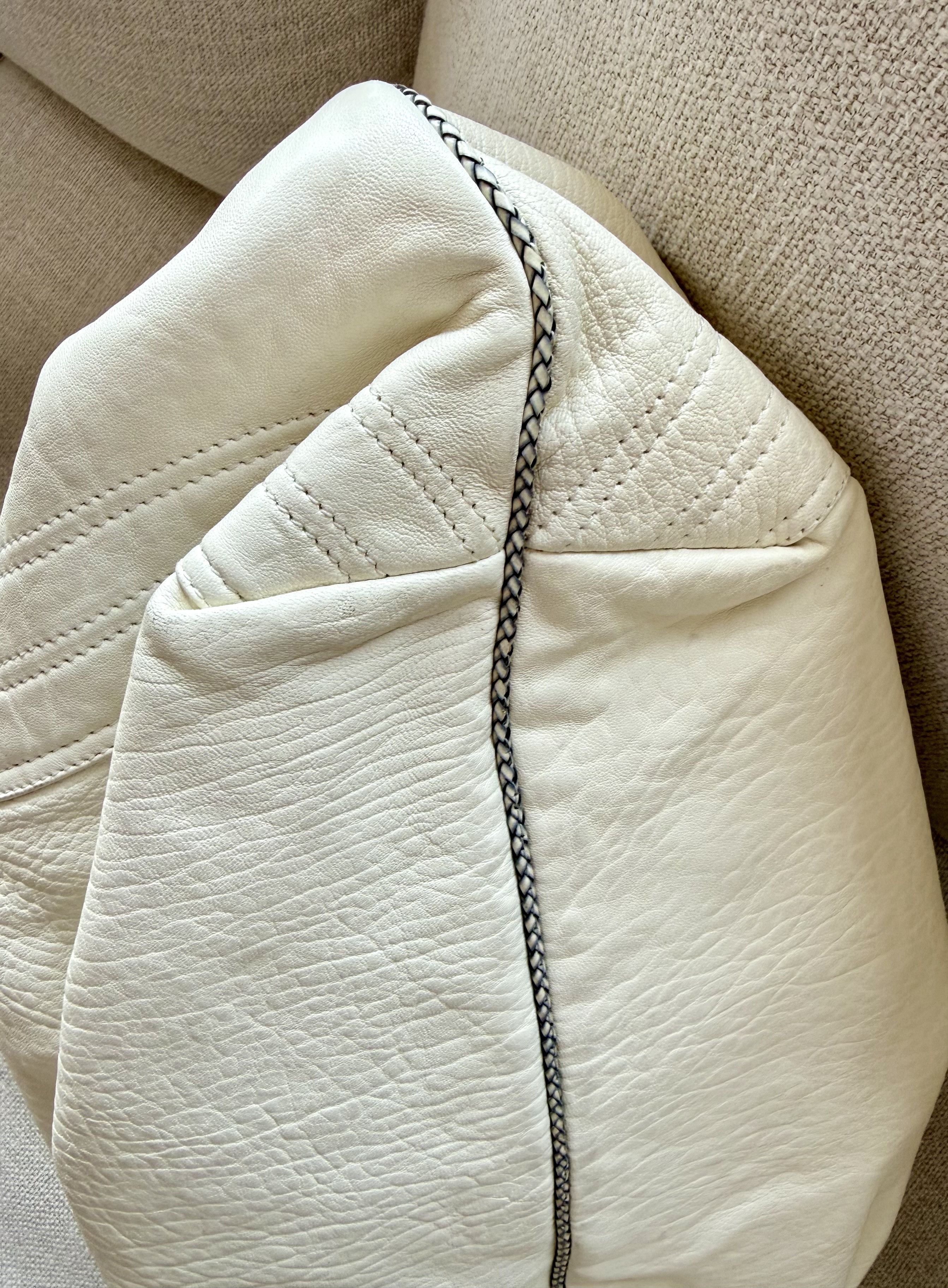 Fendi Fendi Nappa Ivory Gold Vintage Spy Hobo Bag, Large (≈18-19") Size ONE SIZE - 5 Thumbnail