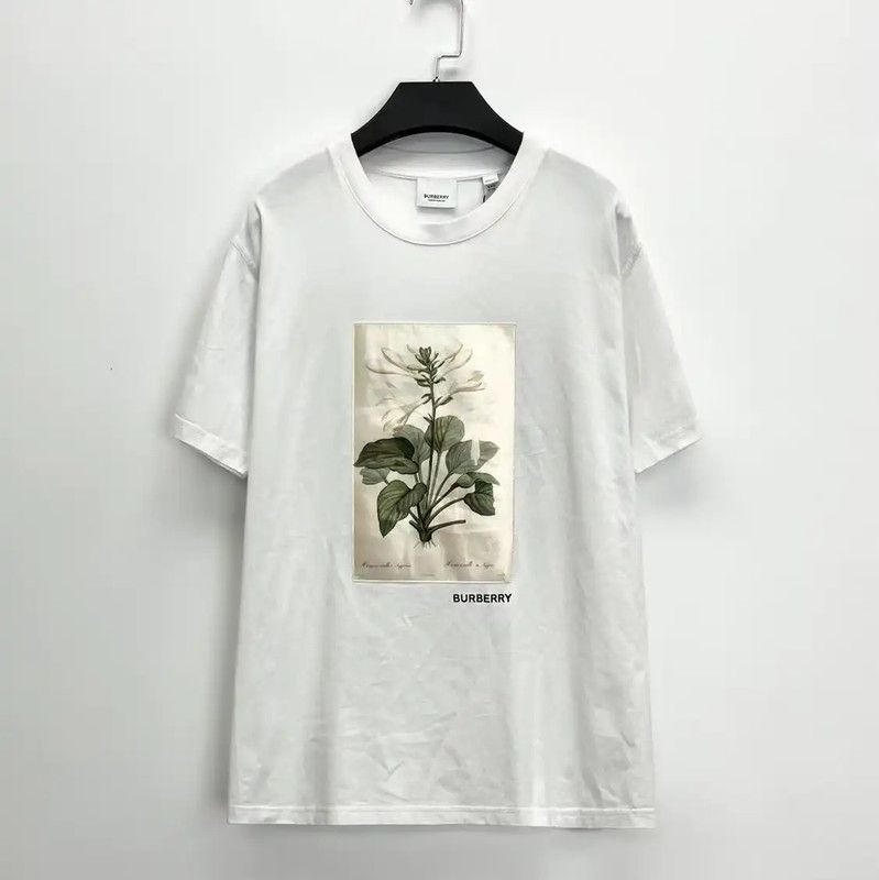 Burberry Burberry Short Sleeve White T-Shirt with Embroidery Size XXS / US 00 / IT 34 - 1 Thumbnail