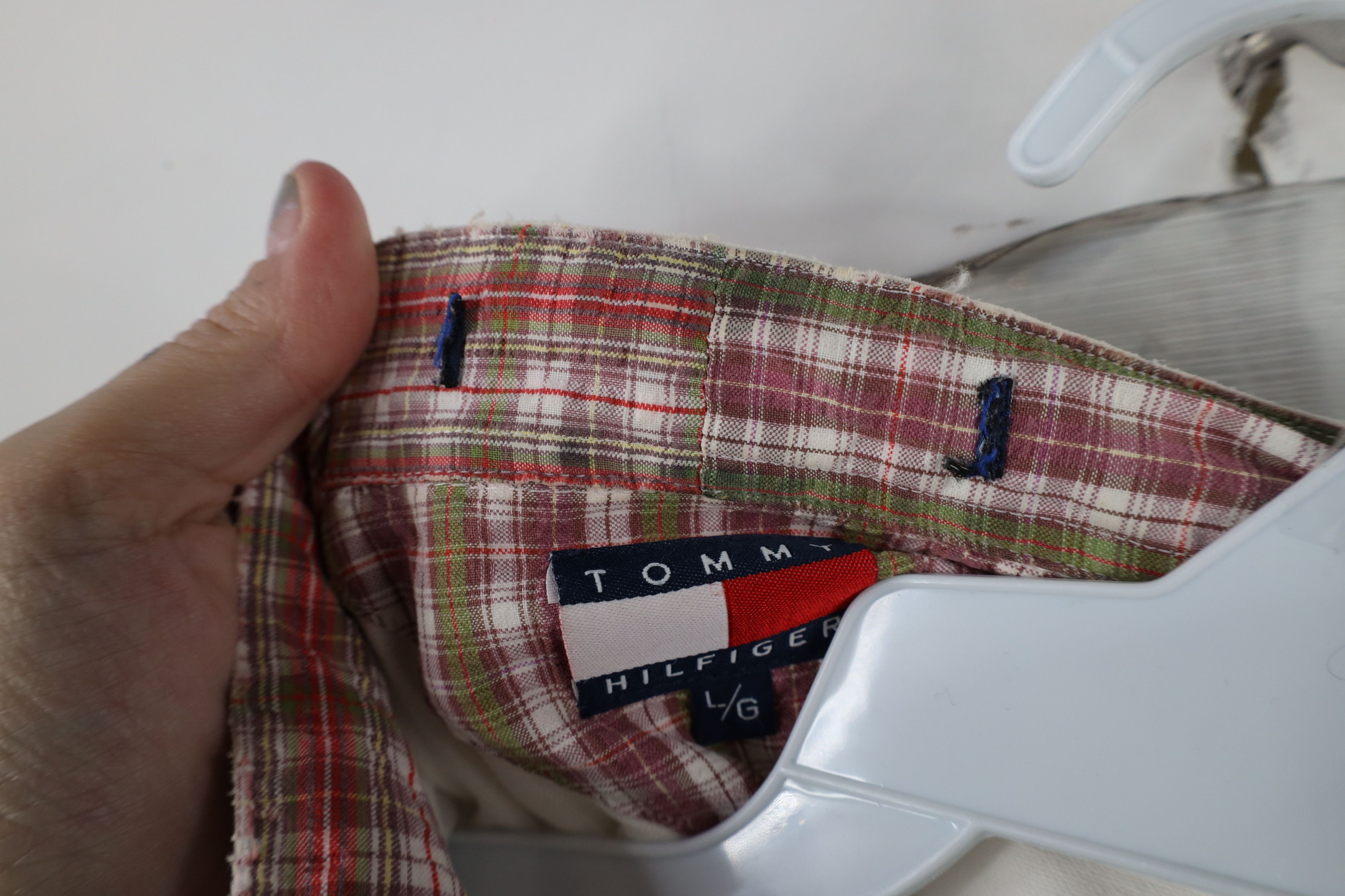 Tommy Hilfiger × Vintage Vintage 90s Tommy Hilfiger Big Logo Band Collar Button Shirt Size US L / EU 52-54 / 3 - 12 Thumbnail