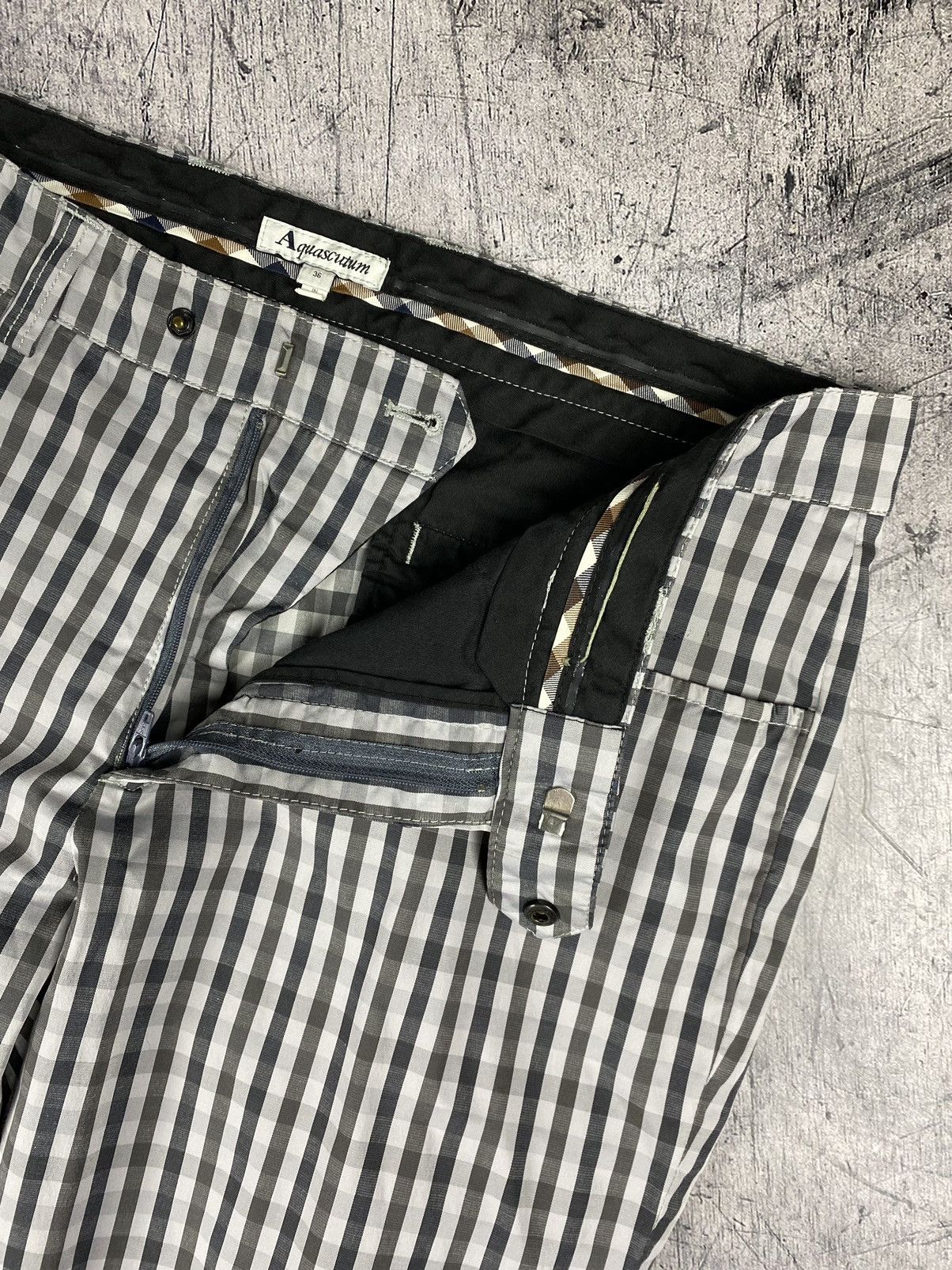 Aquascutum Vintage Aquascutum Check Cropped Casual Pants Size US 36 / EU 52 - 6 Thumbnail