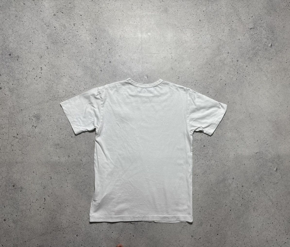 Comme des Garcons PLAY Play Comme des Garcons CDG Luxury T-Shirt Big Logo Size US M / EU 48-50 / 2 - 11 Thumbnail