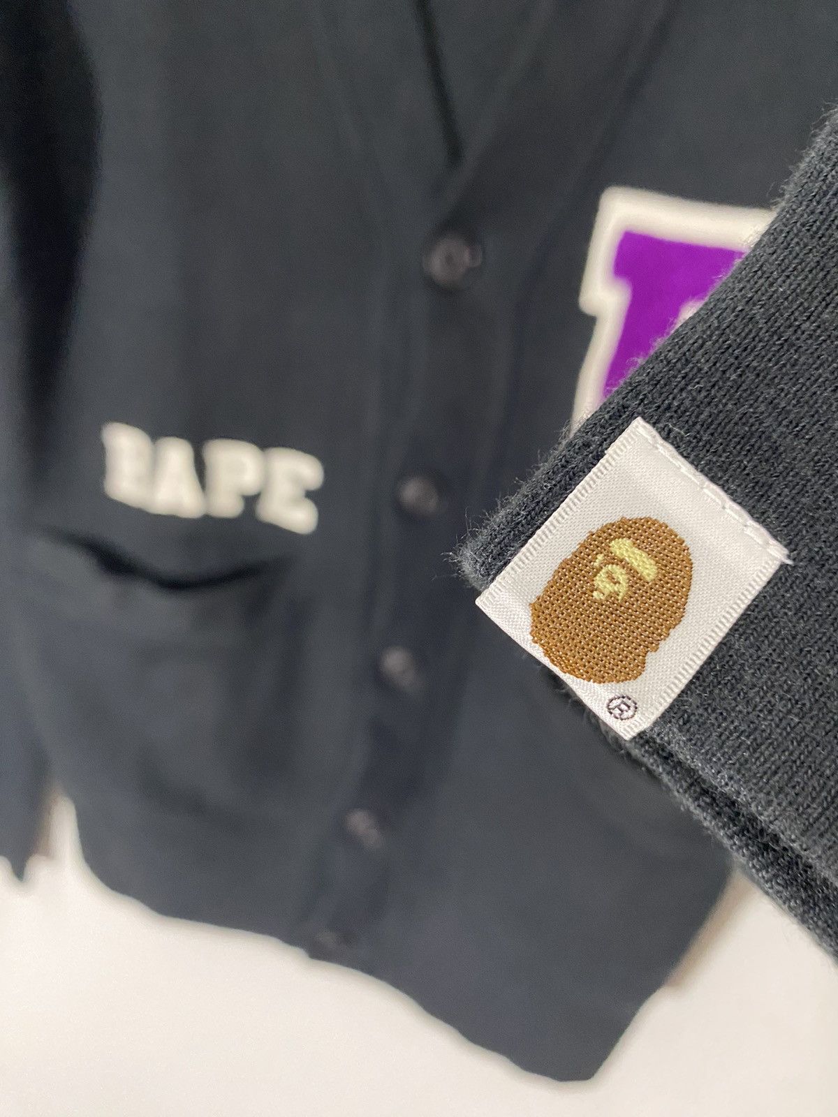 Bape × Nigo Bape Cardigan Spell Out Size US M / EU 48-50 / 2 - 7 Thumbnail