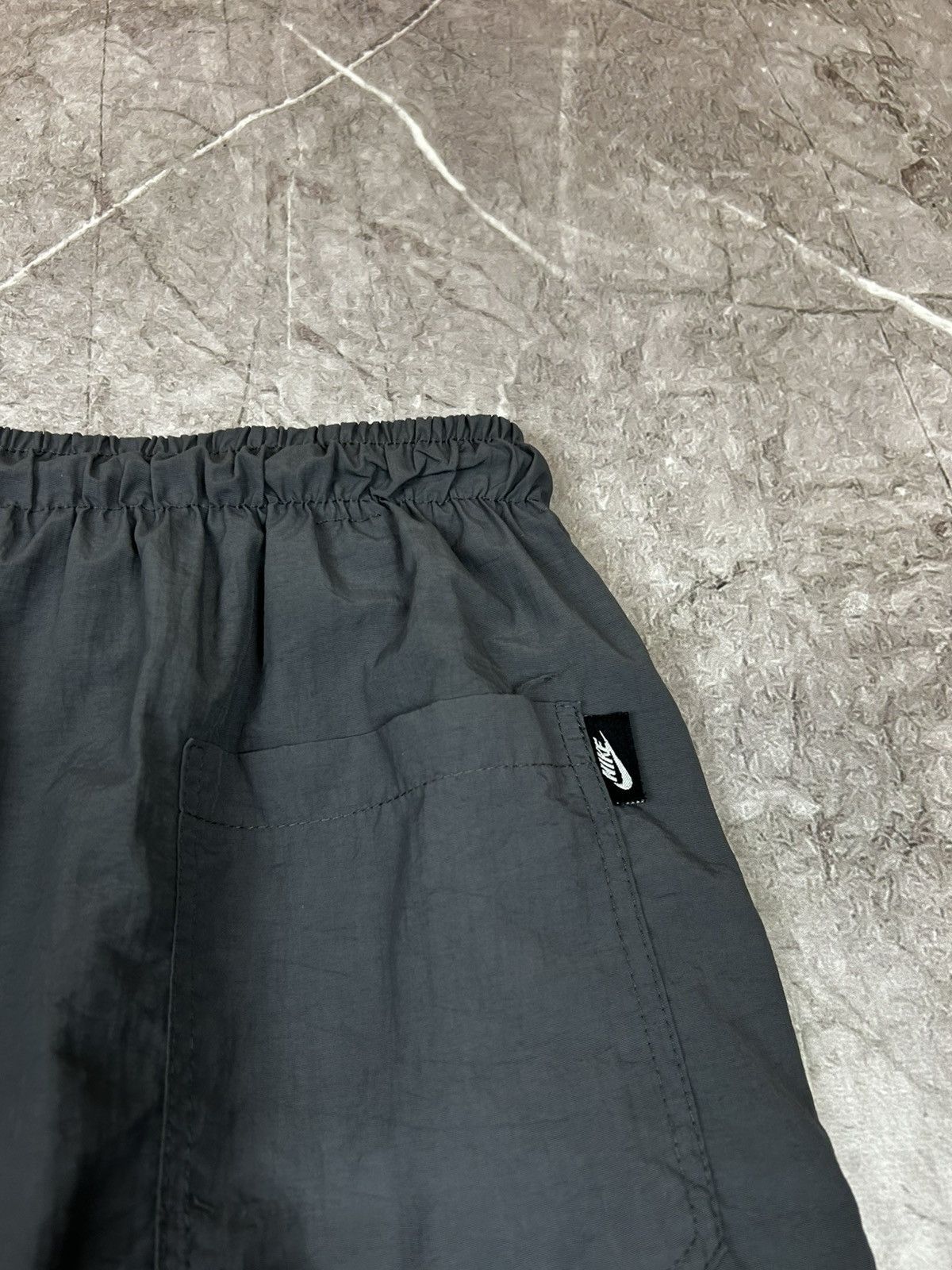 Nike Nike Vintage Pants Baggy Track Nylon Sweatpants Size US 34 / EU 50 - 11 Thumbnail