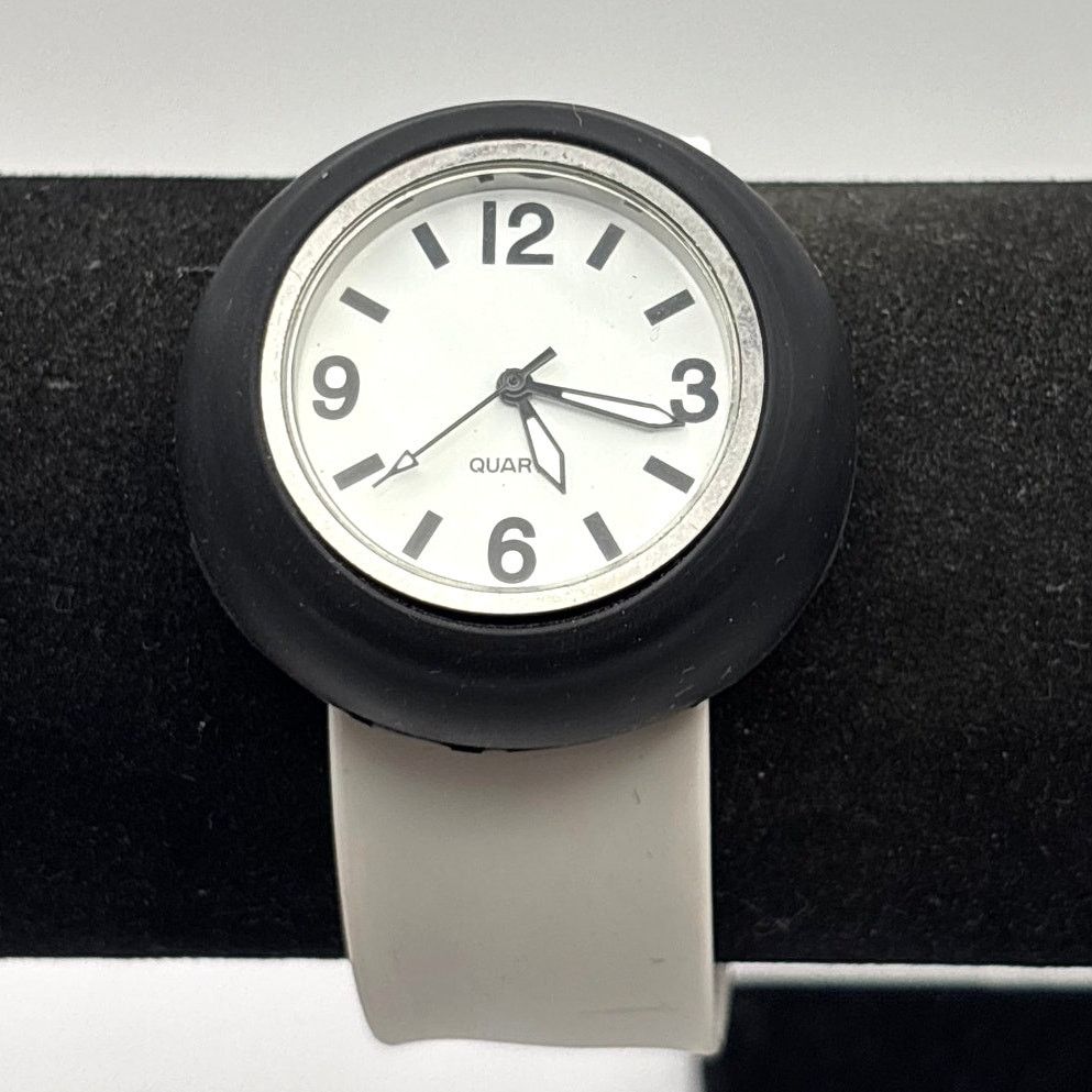 Other Retro Black & White Watch Size ONE SIZE - 1 Thumbnail