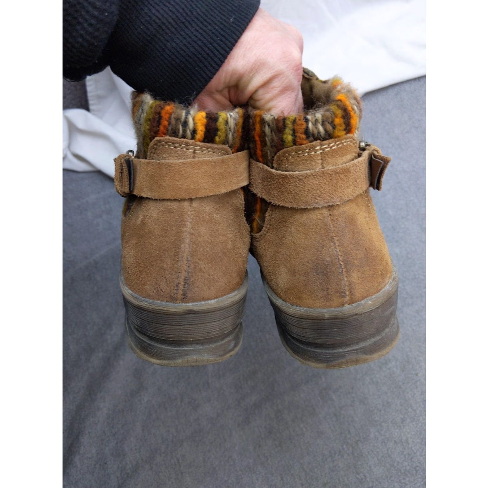 Vintage Earth Origins Boots Womens 7.5 Brown Suede Ankle Booties Knit Cuff Zip Cozy Boots Size US 8 / IT 38 - 4 Thumbnail