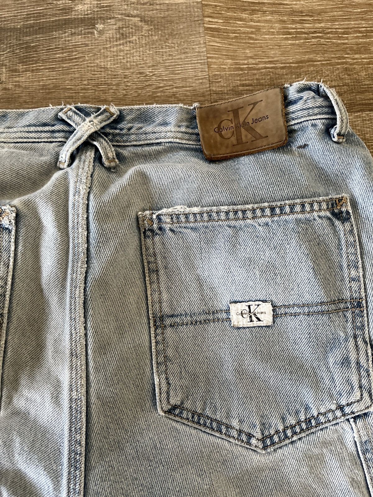 Calvin Klein Calvin Klein denim 34” Size US 34 / EU 50 - 2 Thumbnail