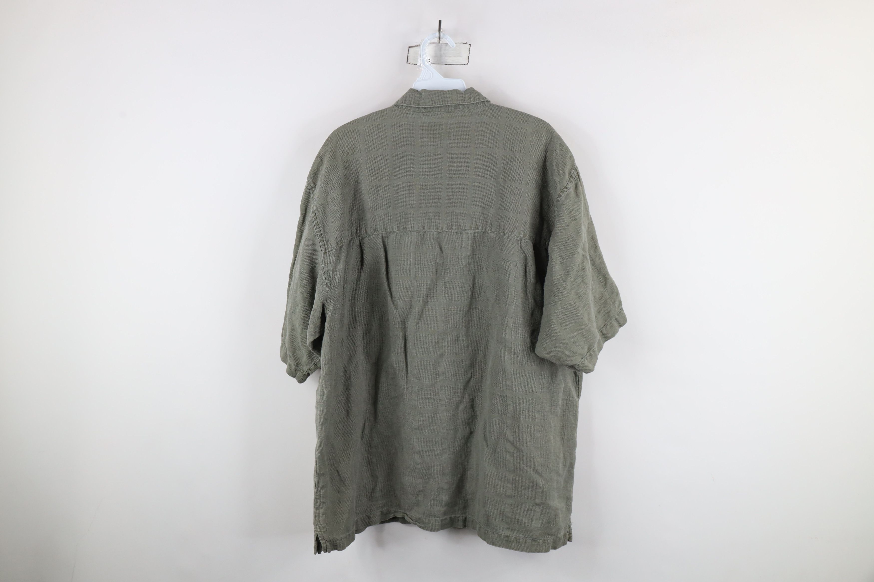Vintage Vintage 90s Streetwear Fit Weave Short Sleeve Button Shirt Size US XL / EU 56 / 4 - 8 Thumbnail
