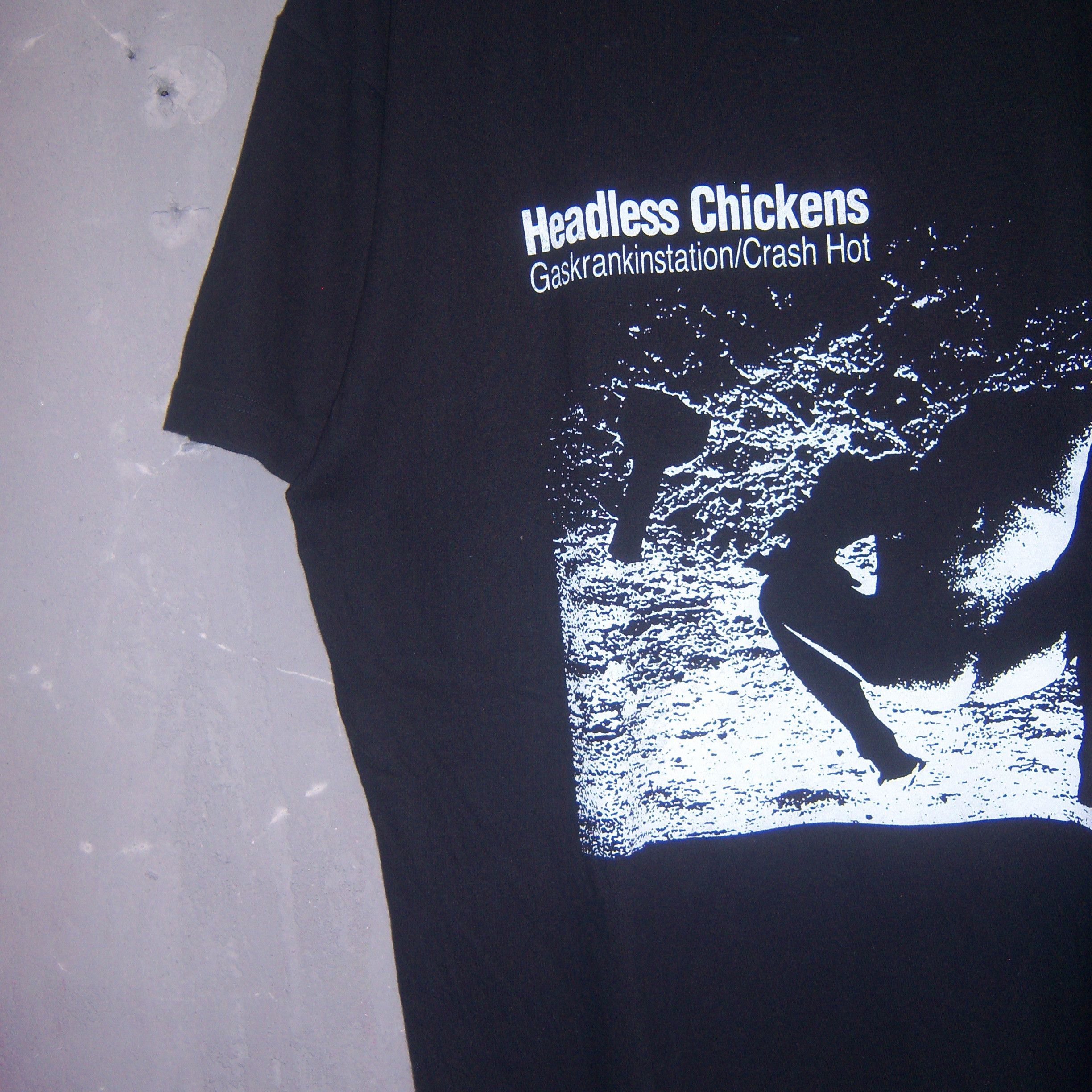 Band Tees Y2k Headless Chickens New Zealand Band Size US L / EU 52-54 / 3 - 8 Thumbnail