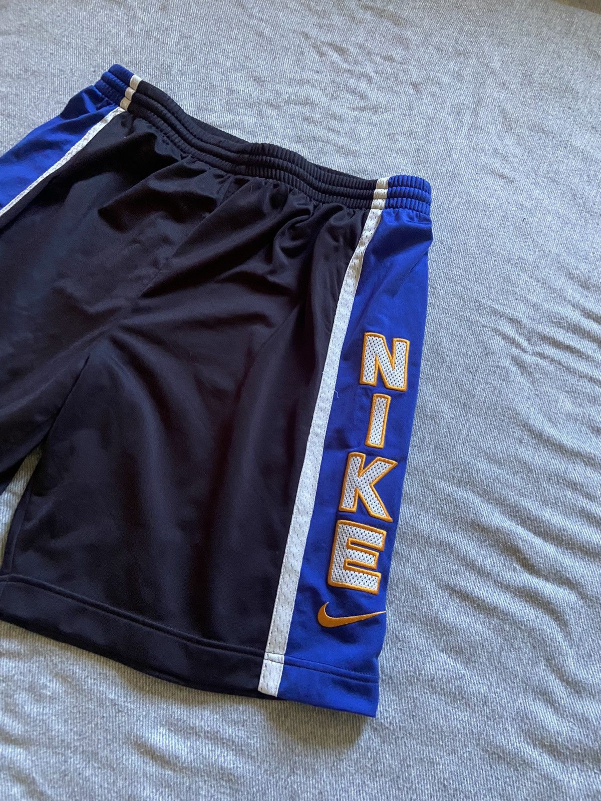 Nike Nike Vintage Shorts, XL, big logo Size US 38 / EU 54 - 2 Thumbnail