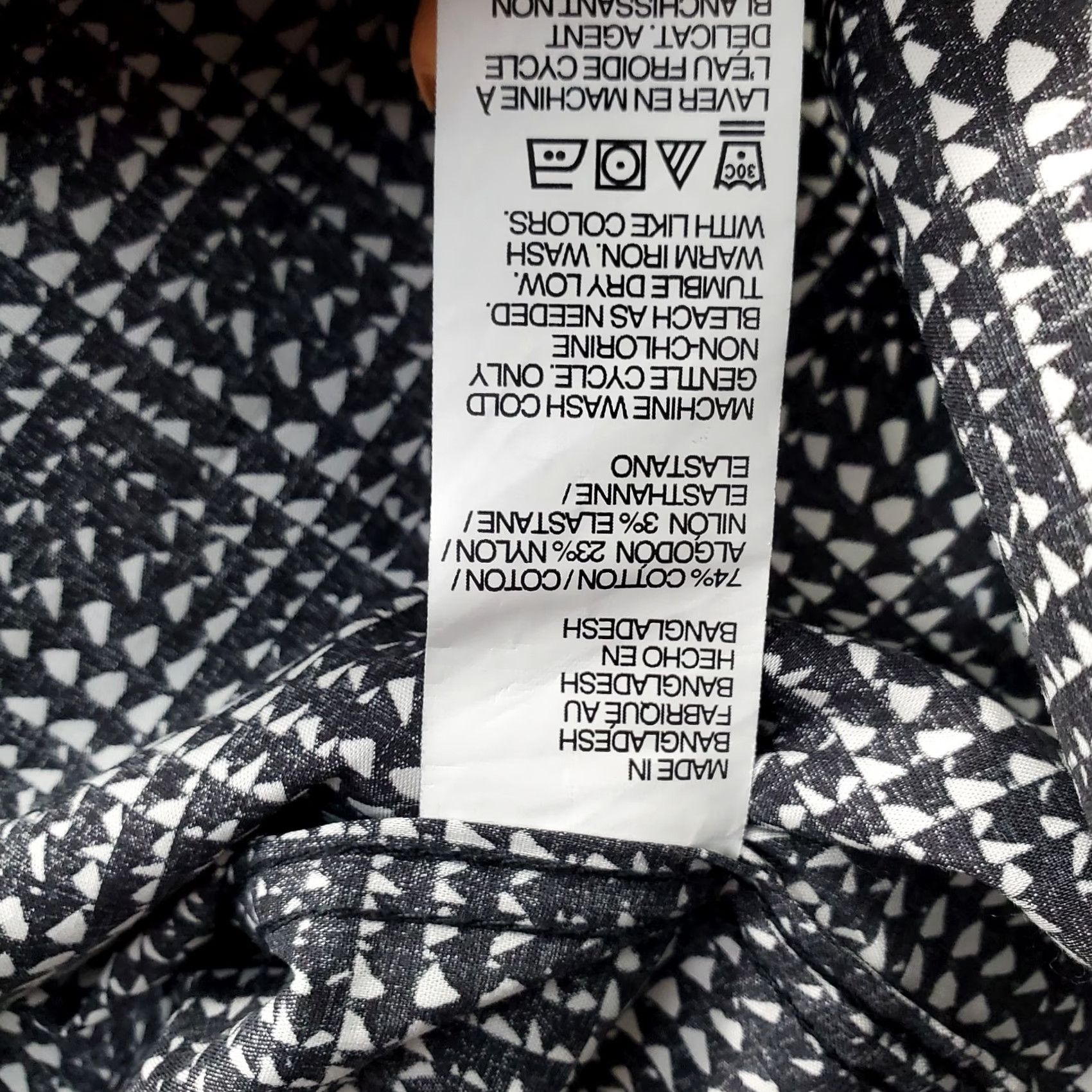 Van Heusen Van Heusen Mens XXL Multi Check Print Golf Shirt Slim Fit Button-Up Casual Size US XXL / EU 58 / 5 - 7 Thumbnail