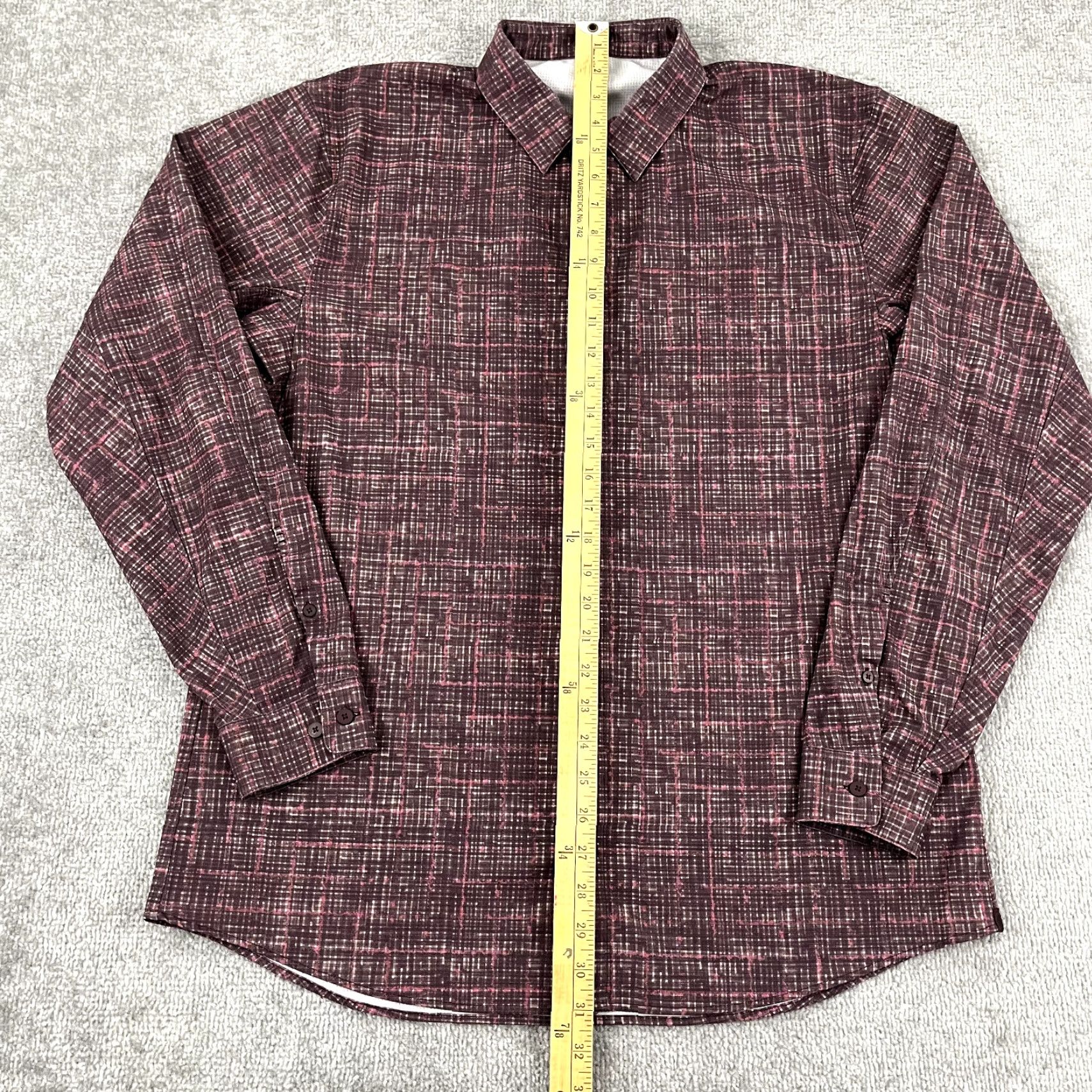 Lululemon LULULEMON Shirt Mens L/XL Airing Easy Button Up Long Sleeve Marker Check Cassis Size US L / EU 52-54 / 3 - 4 Thumbnail