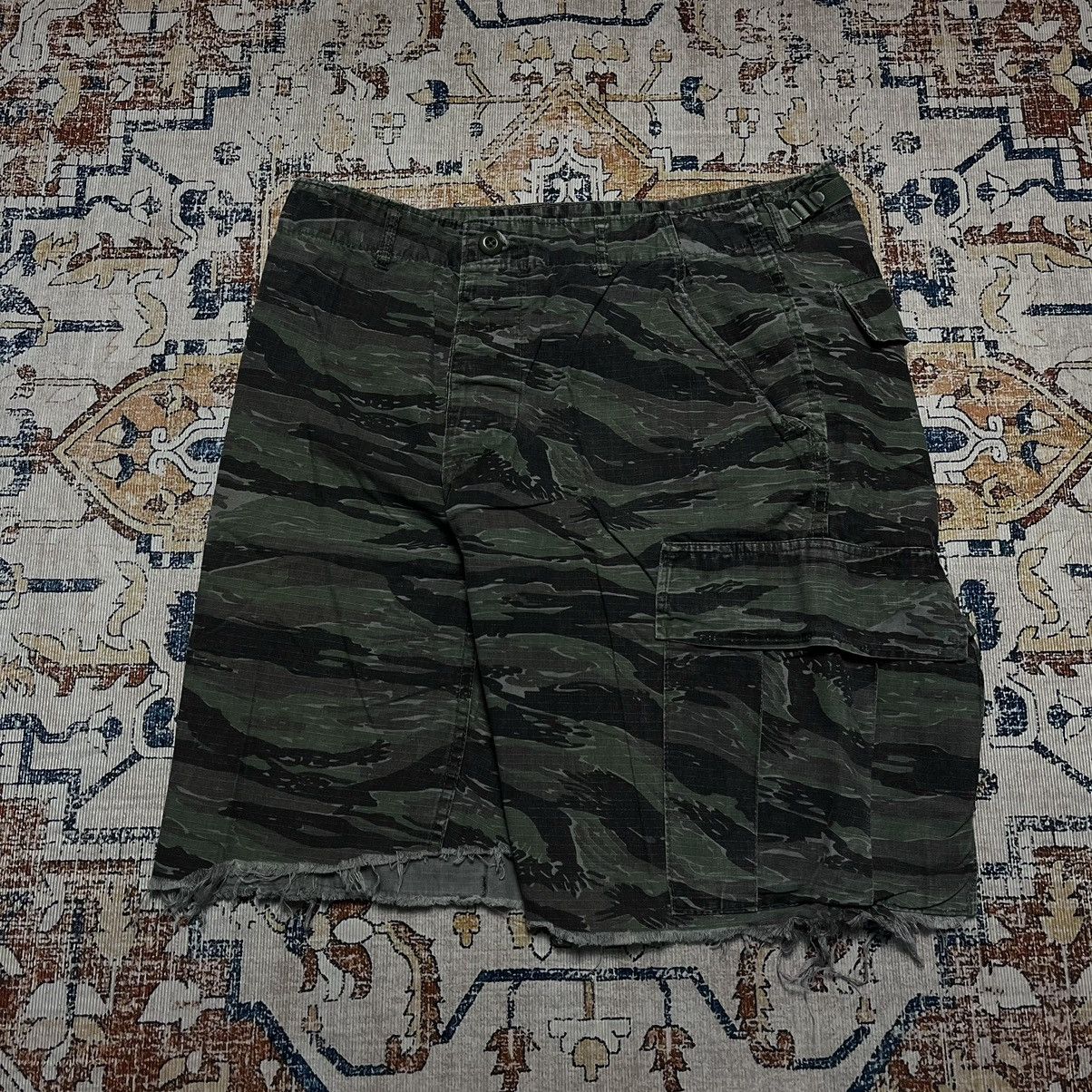 Vintage Vintage Military Trousers Cargo Pants Size US 34 / EU 50 - 1 Thumbnail