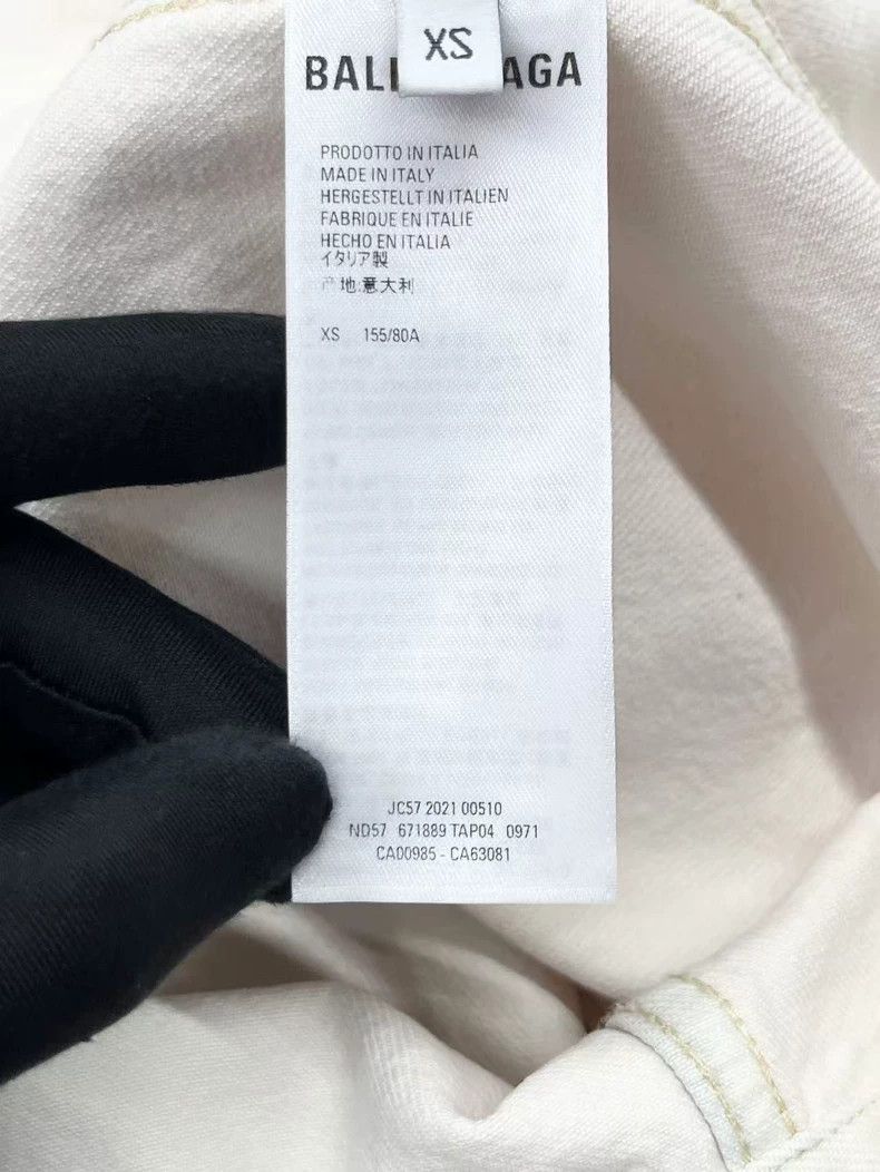Balenciaga Balenciaga Off-white washed distressed logo monogrammed em Size US XS / EU 42 / 0 - 5 Thumbnail