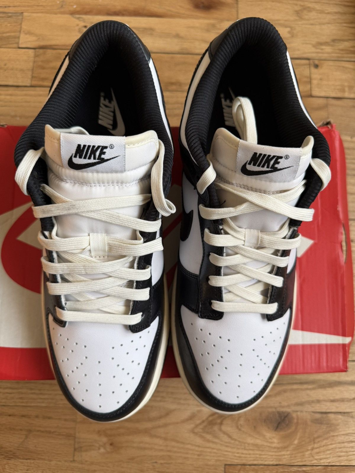 Nike Nike Dunk Low Premium (Womens) Size US 11 / EU 44 - 3 Thumbnail