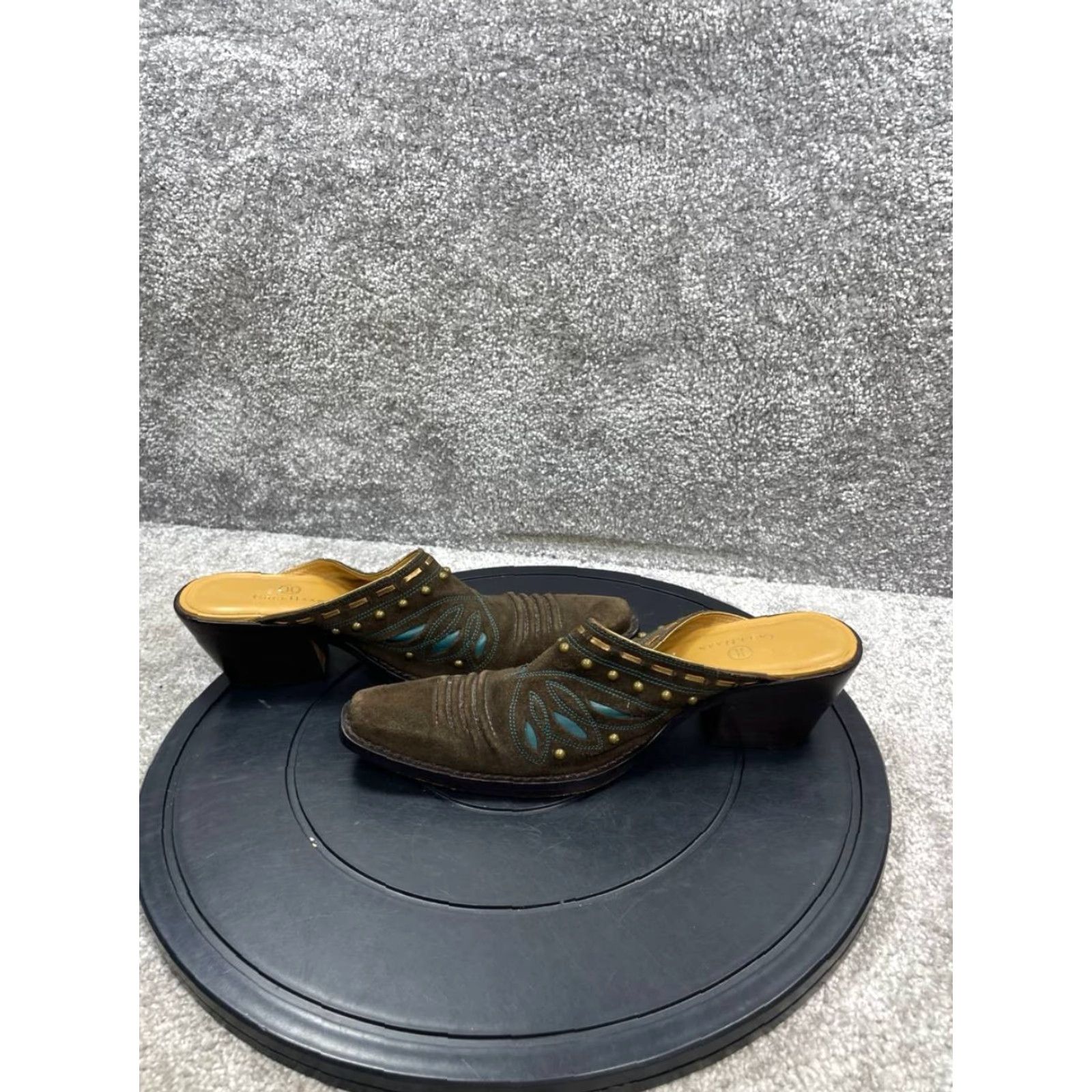 Cole Haan Y2k Cole Haan Heels Womens Size 8 Brown Suede Morgan Mules Studded Casual Sandal Block Heel Vintage: No Shaft: Mule Size US 8 / IT 38 - 7 Thumbnail