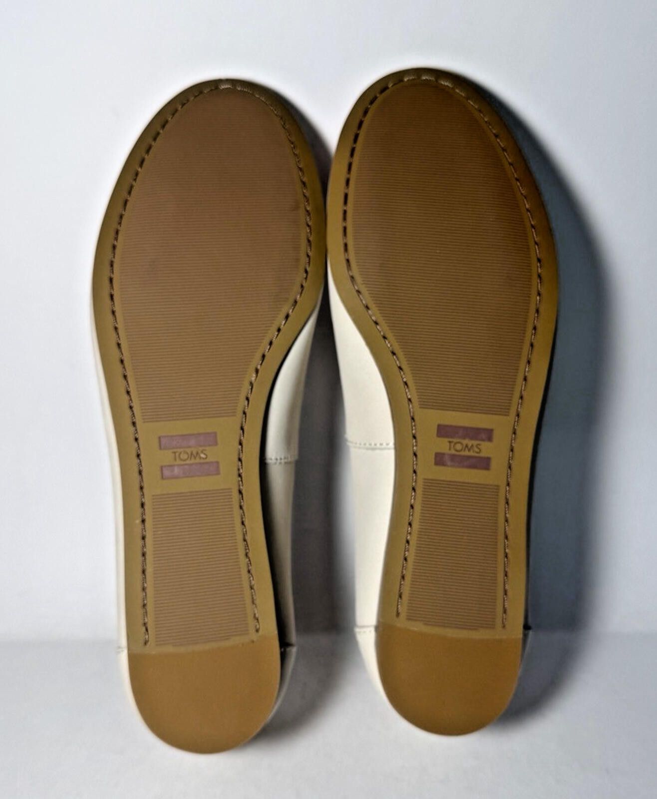 Toms TOMS Darcy Fog Beige Leather Slip on Loafers 0/5 inch heel Size US 7 / IT 37 - 5 Thumbnail