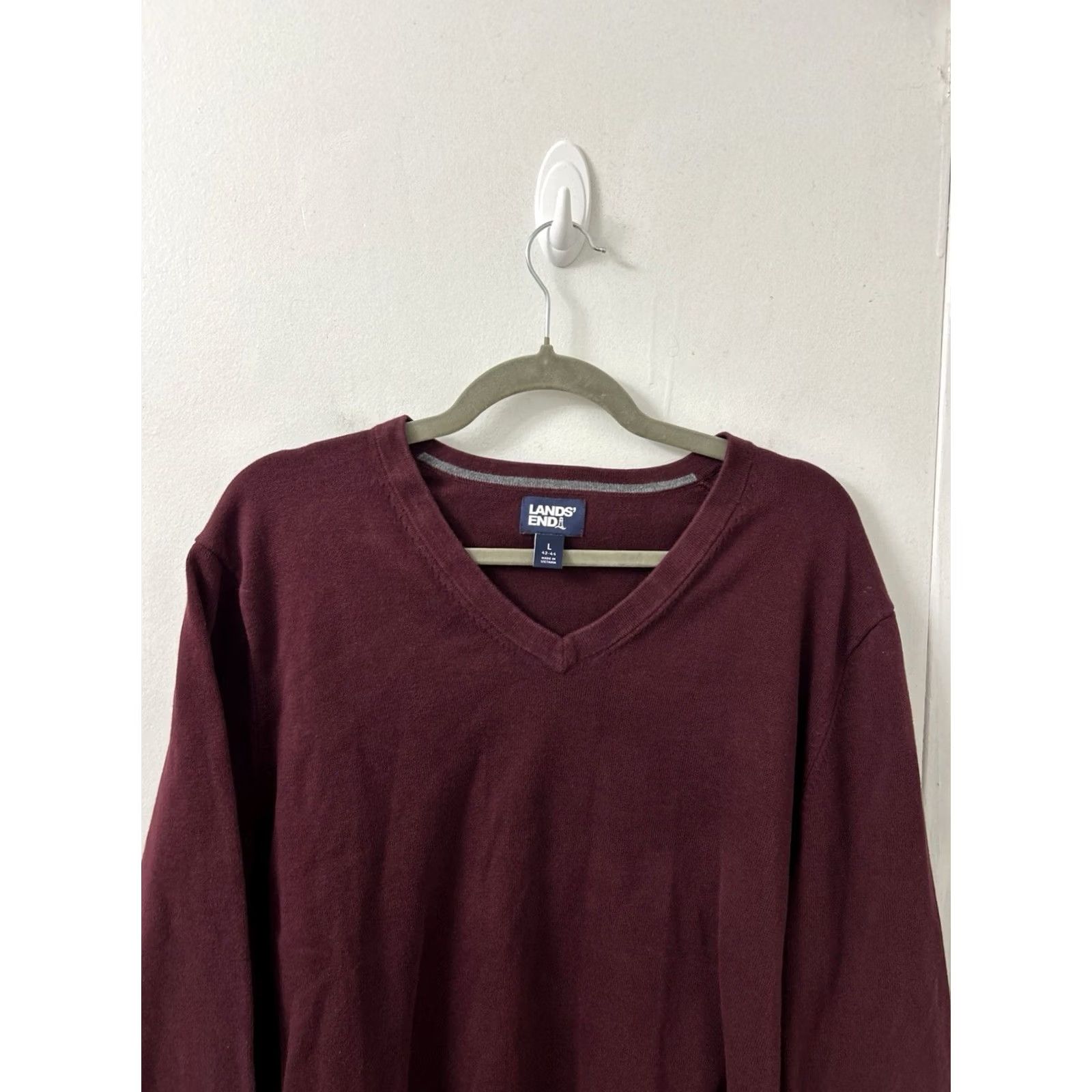 Lands' End Lands' End Mens Sweater V-Neck Pullover Burgundy 100% Cotton L Regular Long Sleeve Size US L / EU 52-54 / 3 - 2 Thumbnail