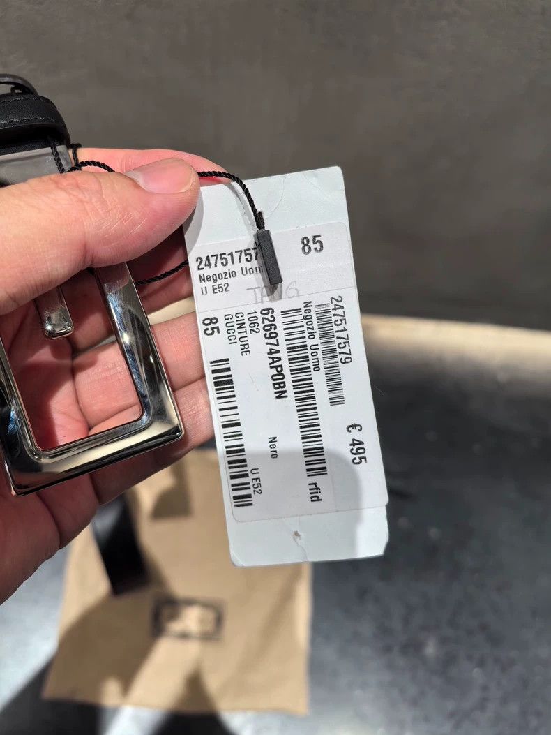 GUCCI Square G Smooth Buckle Reversible Belt 2501-Nextarrow