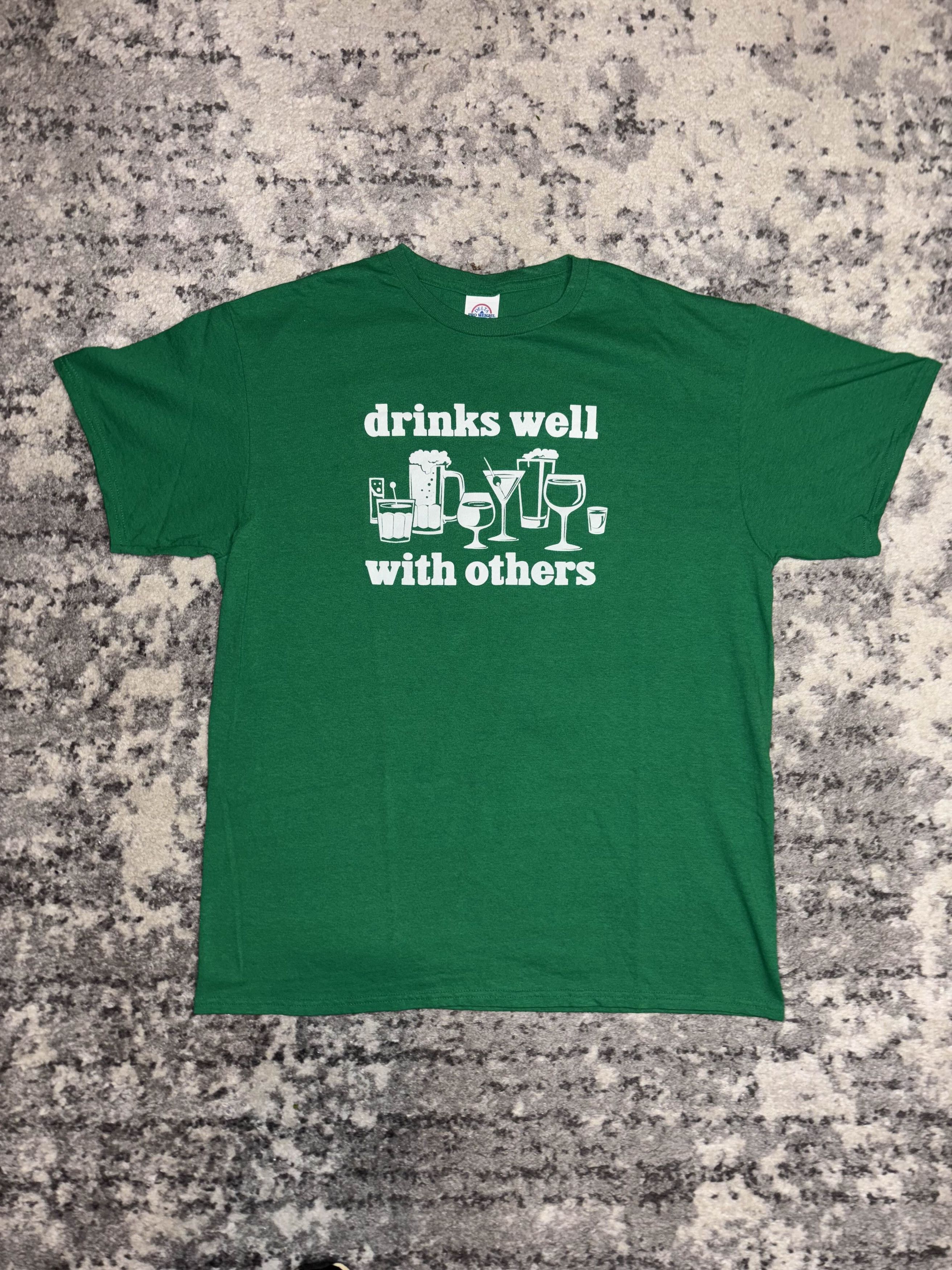 Vintage Y2K Drinks Well With Others Funny Shirt Size US L / EU 52-54 / 3 - 3 Thumbnail