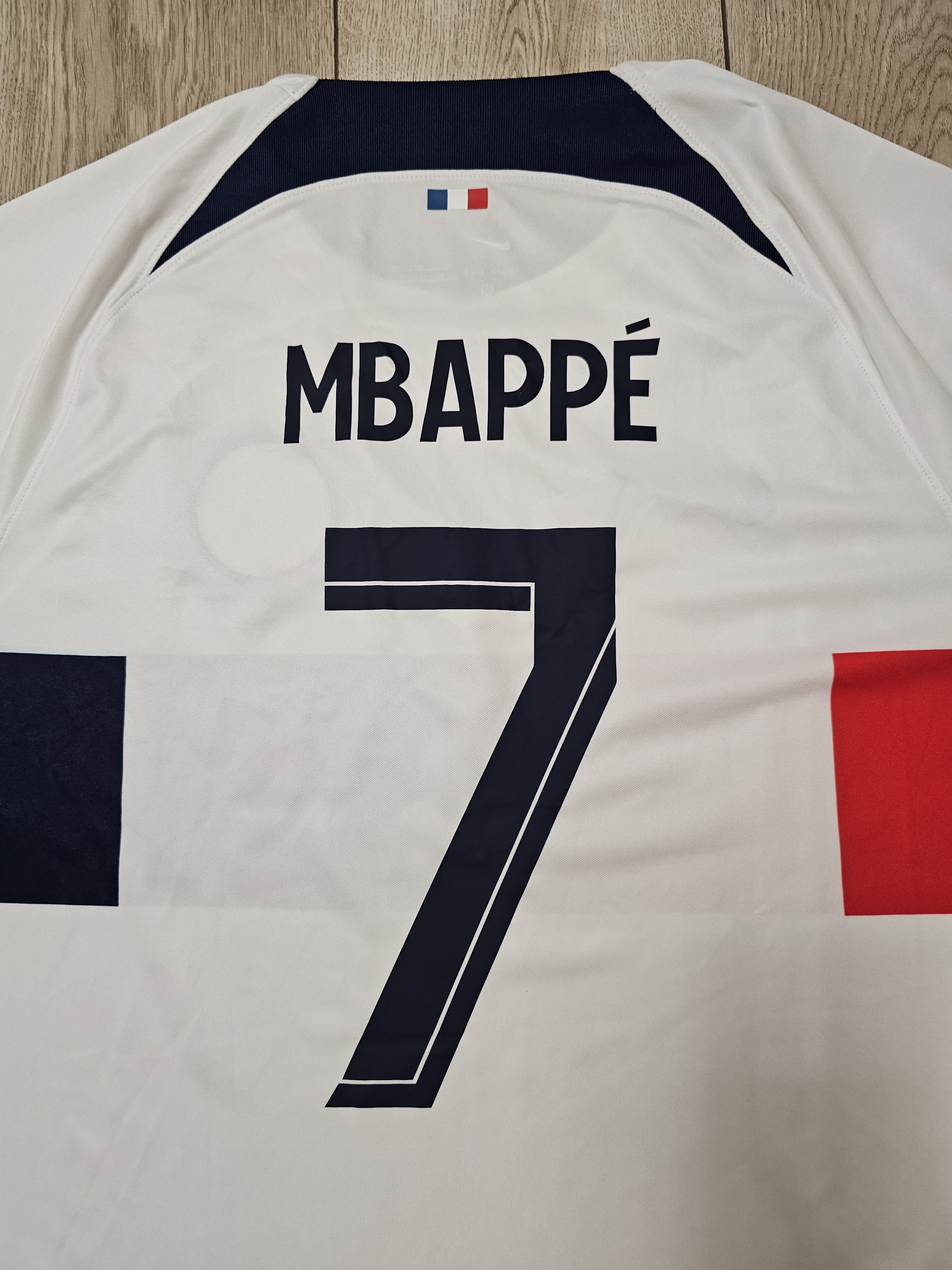 All Sport PSG PARIS SAINT-GERMAIN 2024 MBAPPE FOOTBALL SOCCER JERSEY Size US XL / EU 56 / 4 - 5 Thumbnail