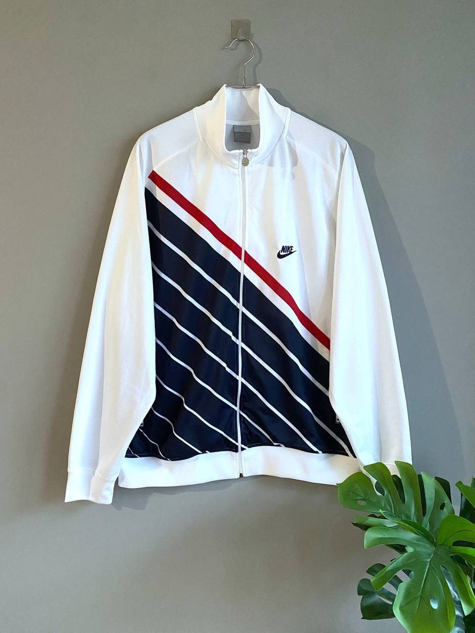 Nike × Vintage Nike Vintage Y2K Men's Track Jacket, Size XL Size US XL / EU 56 / 4 - 1 Thumbnail