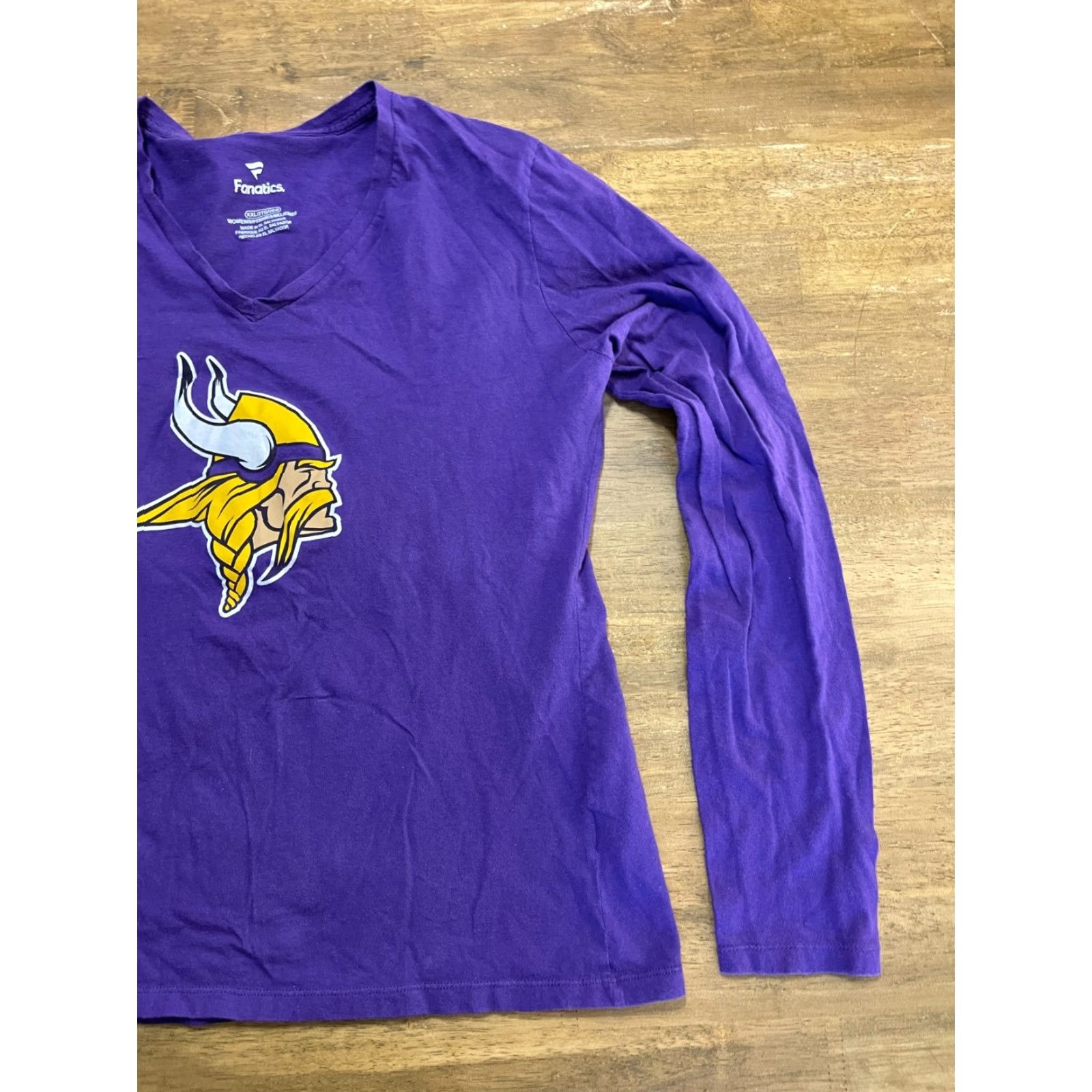 Vintage Fanatics Shirt Minnesota Vikings Long Sleeve V-neck Women’s XXL Purple Shirt Size XXL / US 16-18 / IT 52-54 - 4 Thumbnail