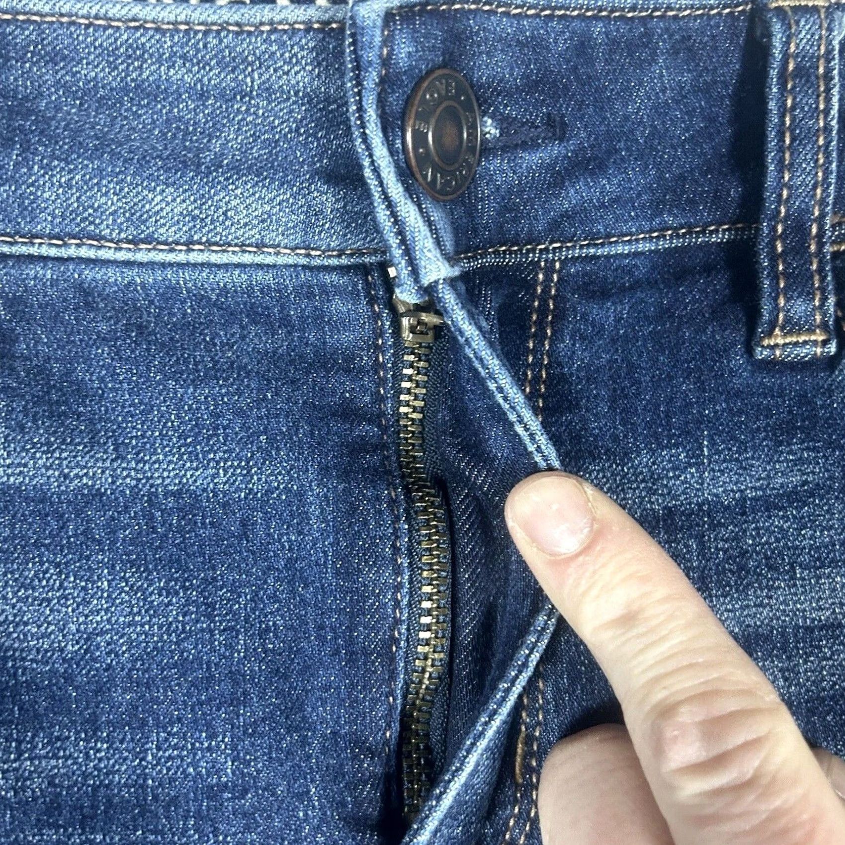 American Eagle Outfitters VINTAGE? No. American Eagle The Dream Jean Hi- Rise Jegging Jeans Size 0 Raw Hem Stretch AEO Size 25" / US 0 / IT 36 - 2 Thumbnail